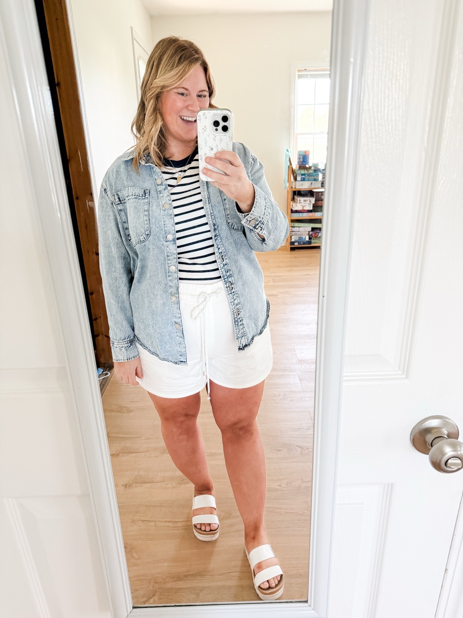 Wearing an XL in my tee and an xXL in my shorts. Tee, shorts and sandals are all on sale!

#LTKmomlife #LTKBump #LTKSaleAlert