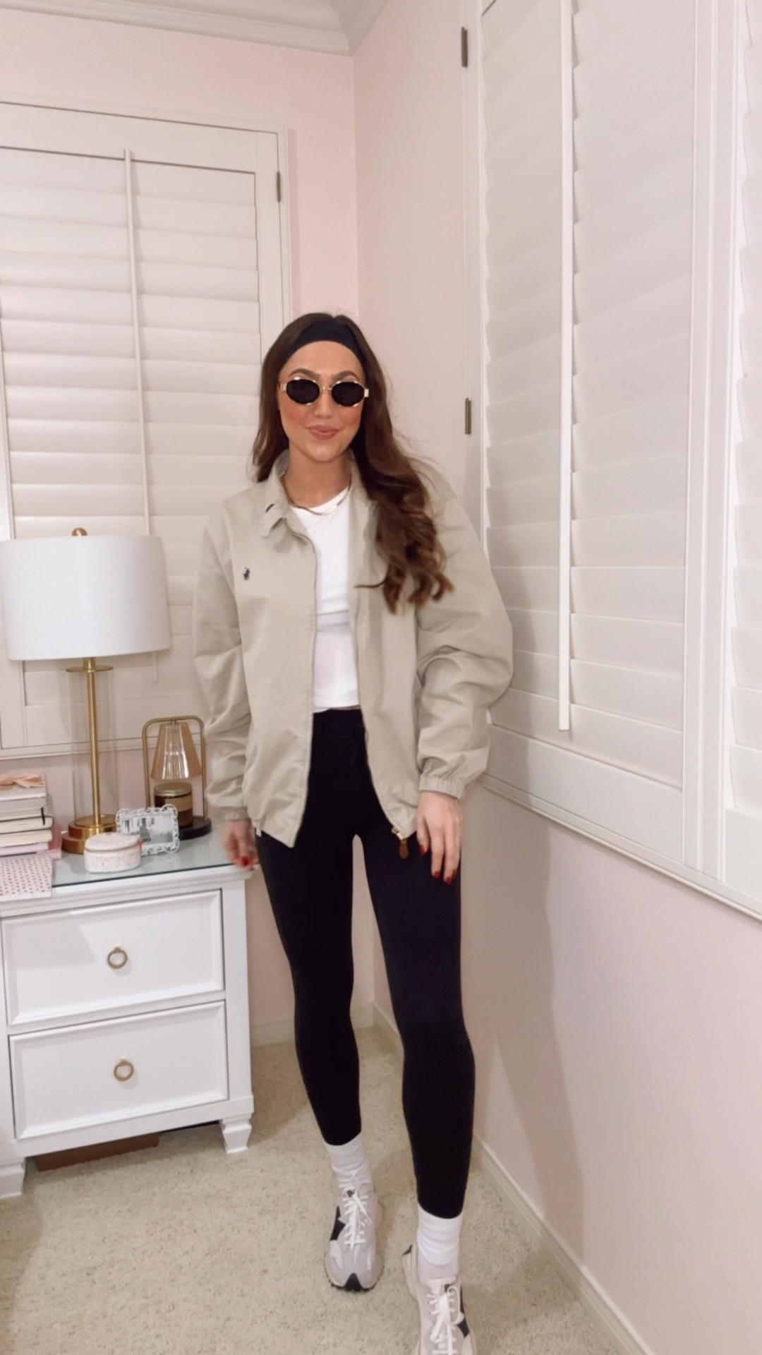 Polo Ralph Lauren jacket outfit



Polo Ralph Lauren outfit, Ralph lauren jacket, polo jacket, fall outfits, transition to fall outfit, my styled life. 

#LTKSeasonal