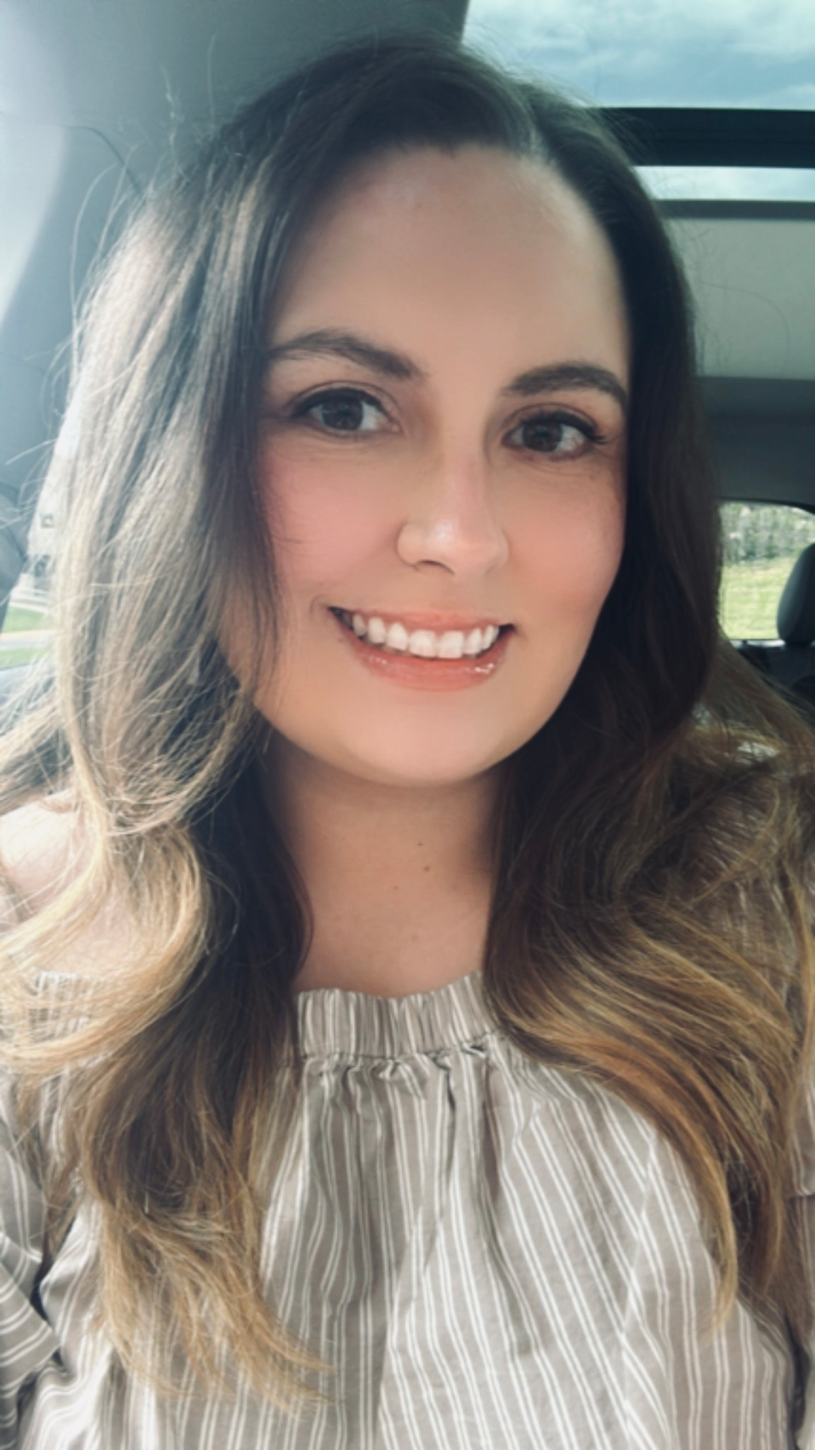 Summer outfit of the day ☀️🤎 // Old Navy striped off the shoulder dress, Fenty lipgloss, Laura Mercier eyeshadow stick, ILIA skin tint 

#LTKBeauty #LTKStyleTip #LTKSummerEdit