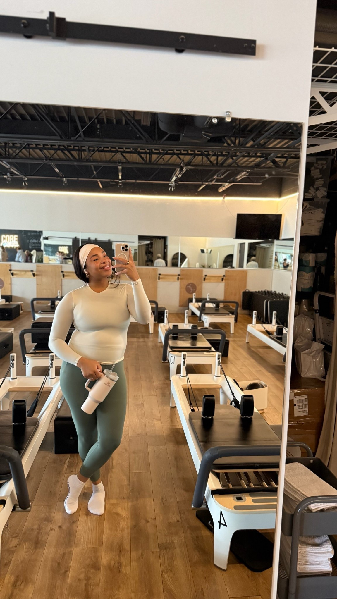 My go-to Pilates fit and the light makeup I throw on for a fresh look that lasts! Sports bra linked is similar, not exact.

#LTKBeauty #LTKActive #LTKFindsUnder100