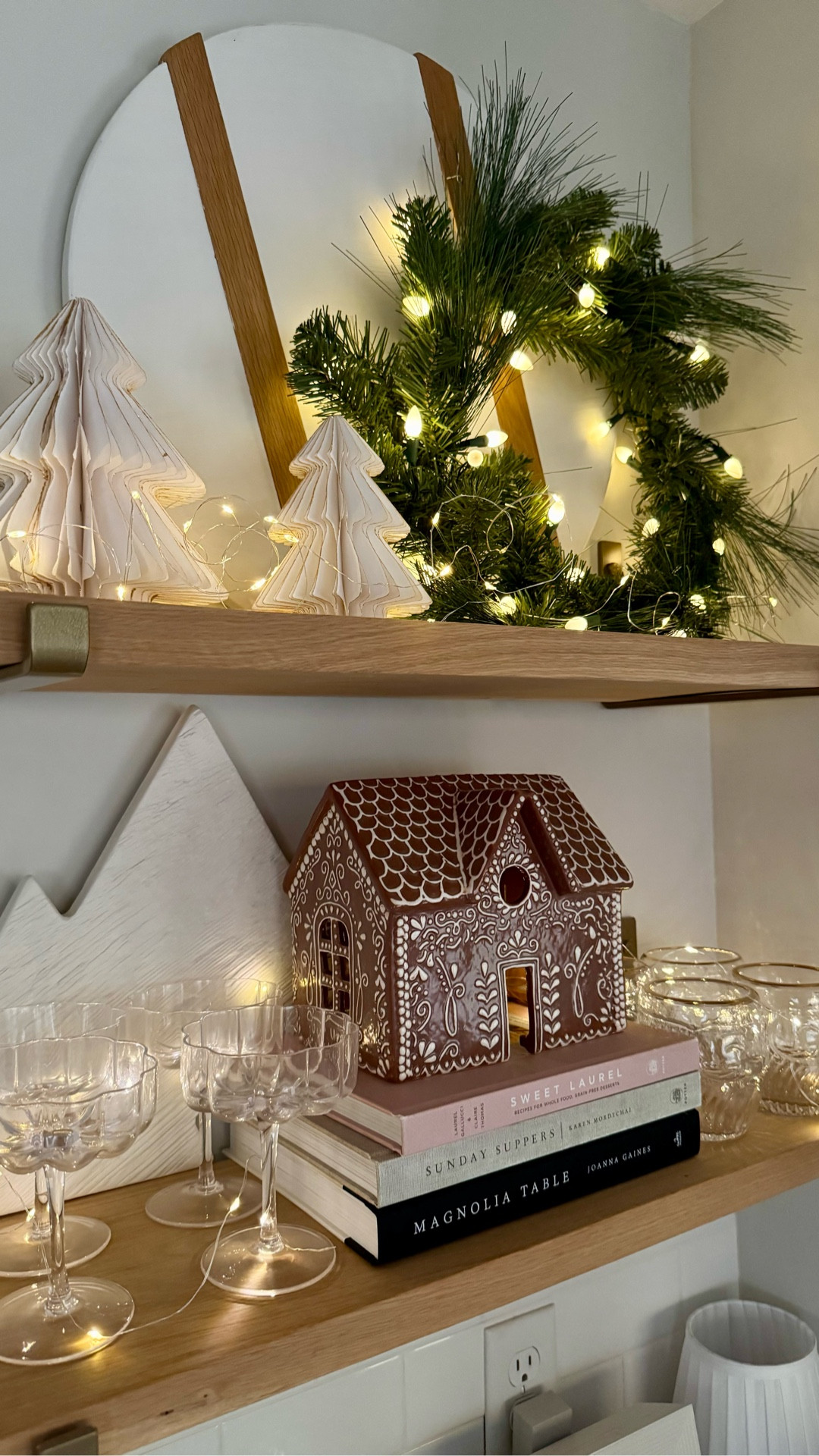 Christmas open shelves

Pottery barn gingerbread house
Paper trees
Walmart paper trees
Santa glasses 

#LTKSeasonal #LTKHome #LTKHoliday