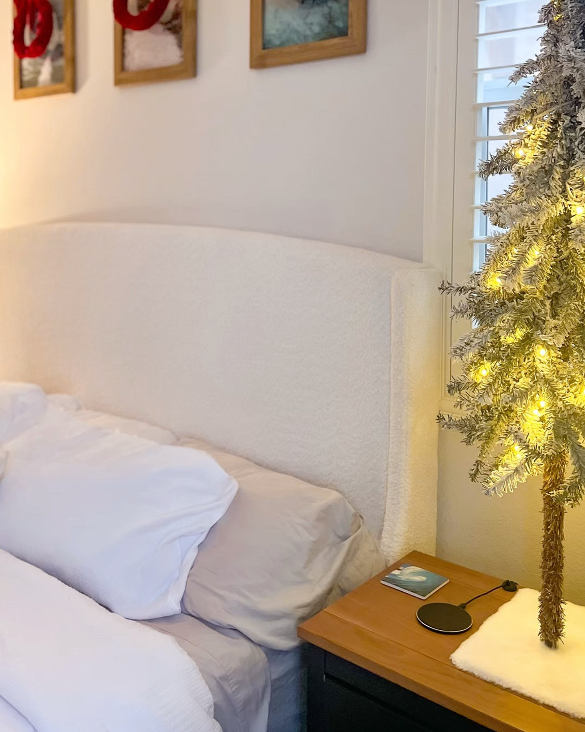 Hola bebes! Bedroom Cozy Christmas Details 

#LTKHome #LTKSaleAlert #LTKHoliday