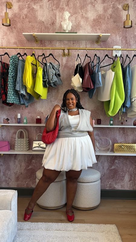 Bubble skirts bubble hem dress is from Rebdolls and the flats are from Zara

#LTKPlusSize #LTKVideo