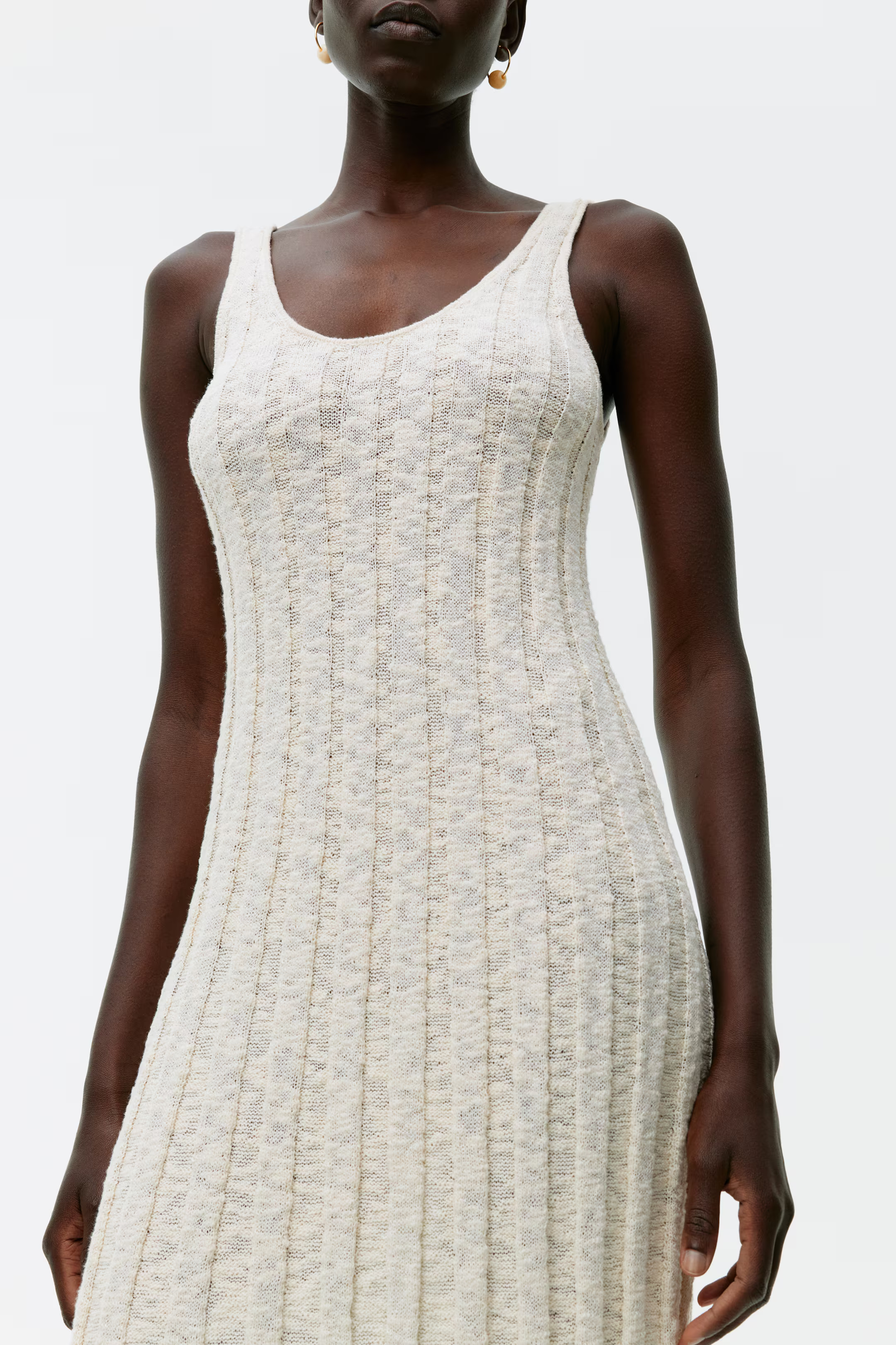Geripptes Bouclé-Kleid - Extra tiefer Ausschnitt - Ärmellos - Cremeweiß - Ladies | H&M AT | H&M (DE, AT, CH, NL, FI)