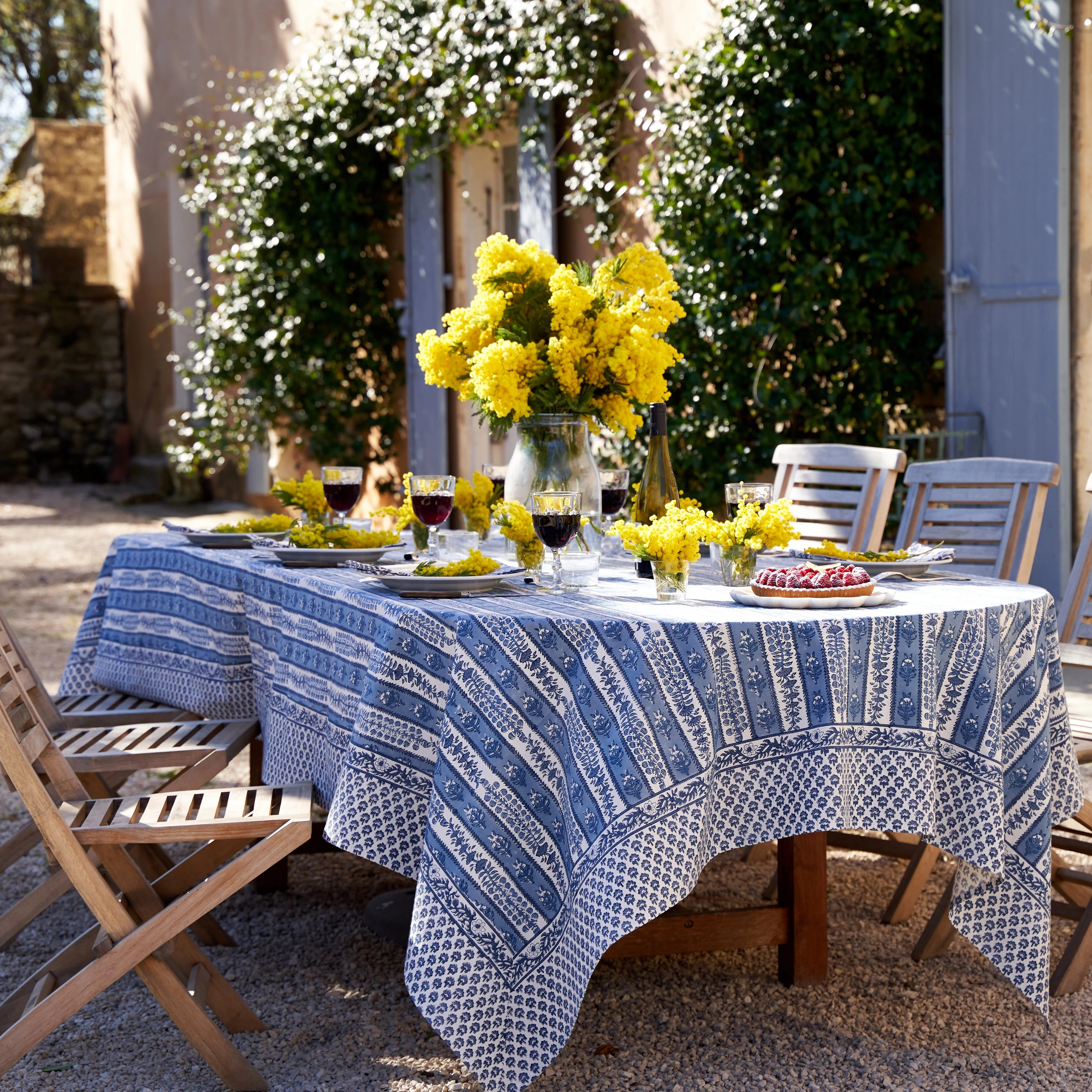French Tablecloth Avignon Blue & Marine | Couleur Nature