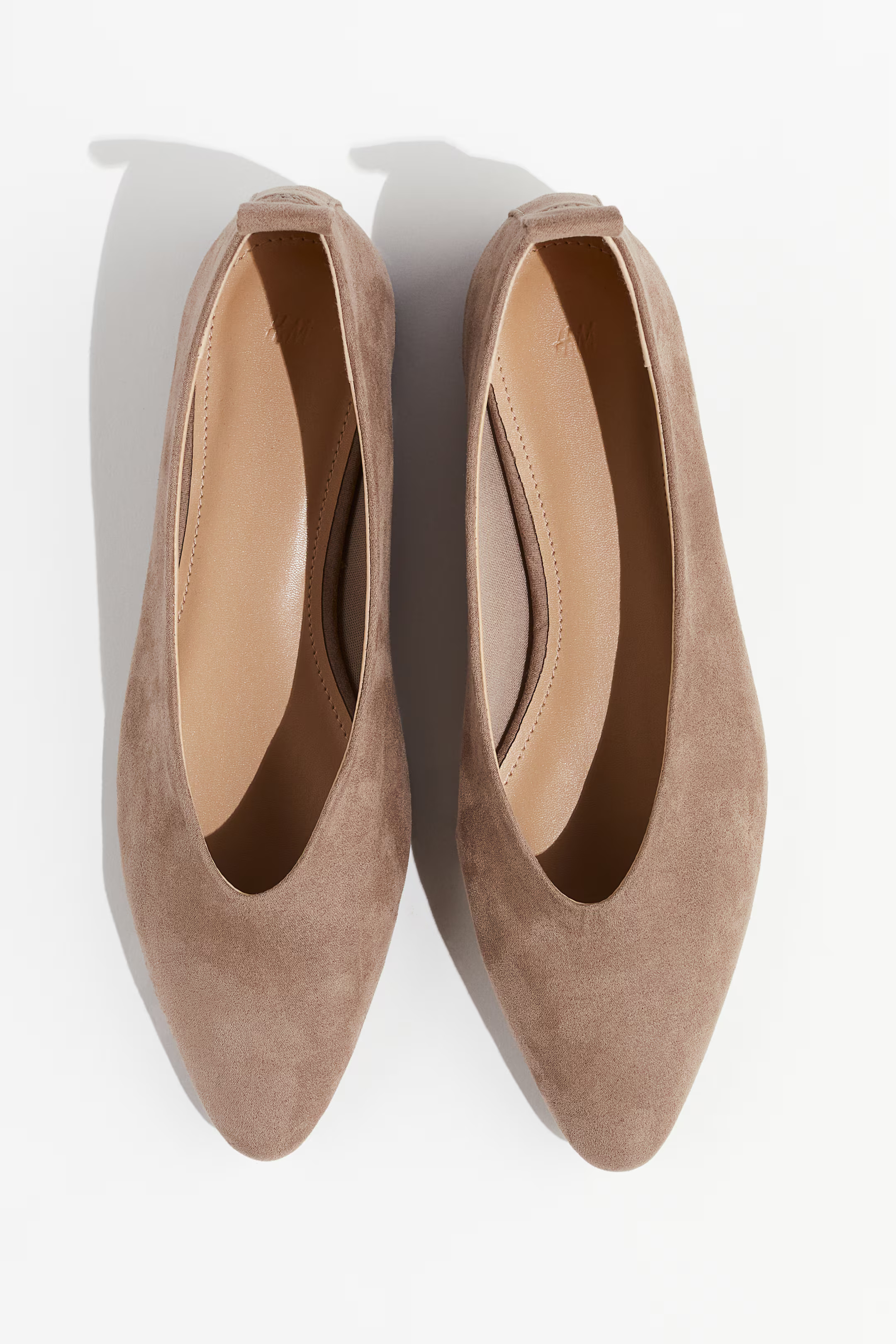 Pointed ballet pumps - Beige - Ladies | H&M GB | H&M (UK, MY, IN, SG, PH, TW, HK)