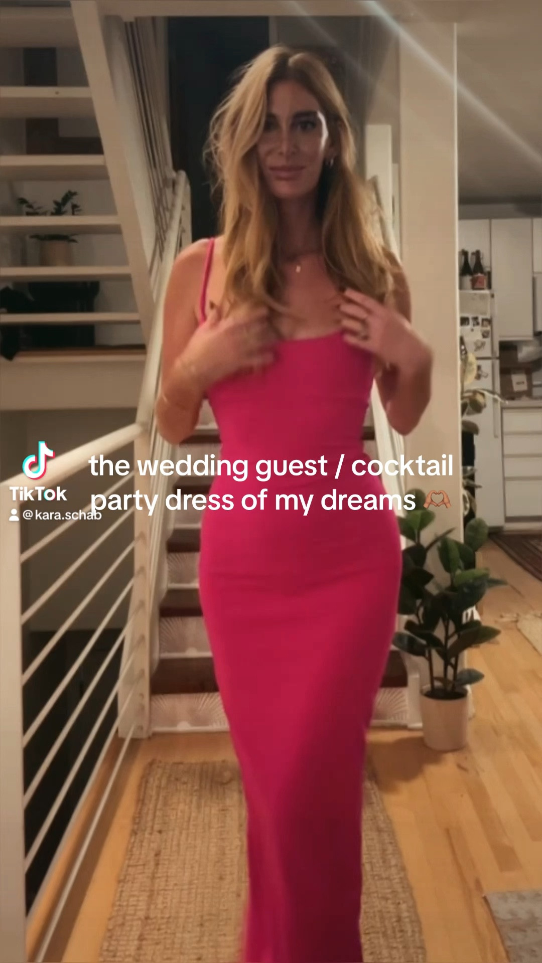 Because it’s better in motion #cocktailpartydress #cocktaildress #weddingguest #weddingguestdress 