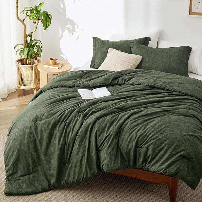 Bedsure Twin/Twin XL Comforter Set - Dark Green Soft Bedding for All Seasons, Cationic Dyed Bed S... | Amazon (US)