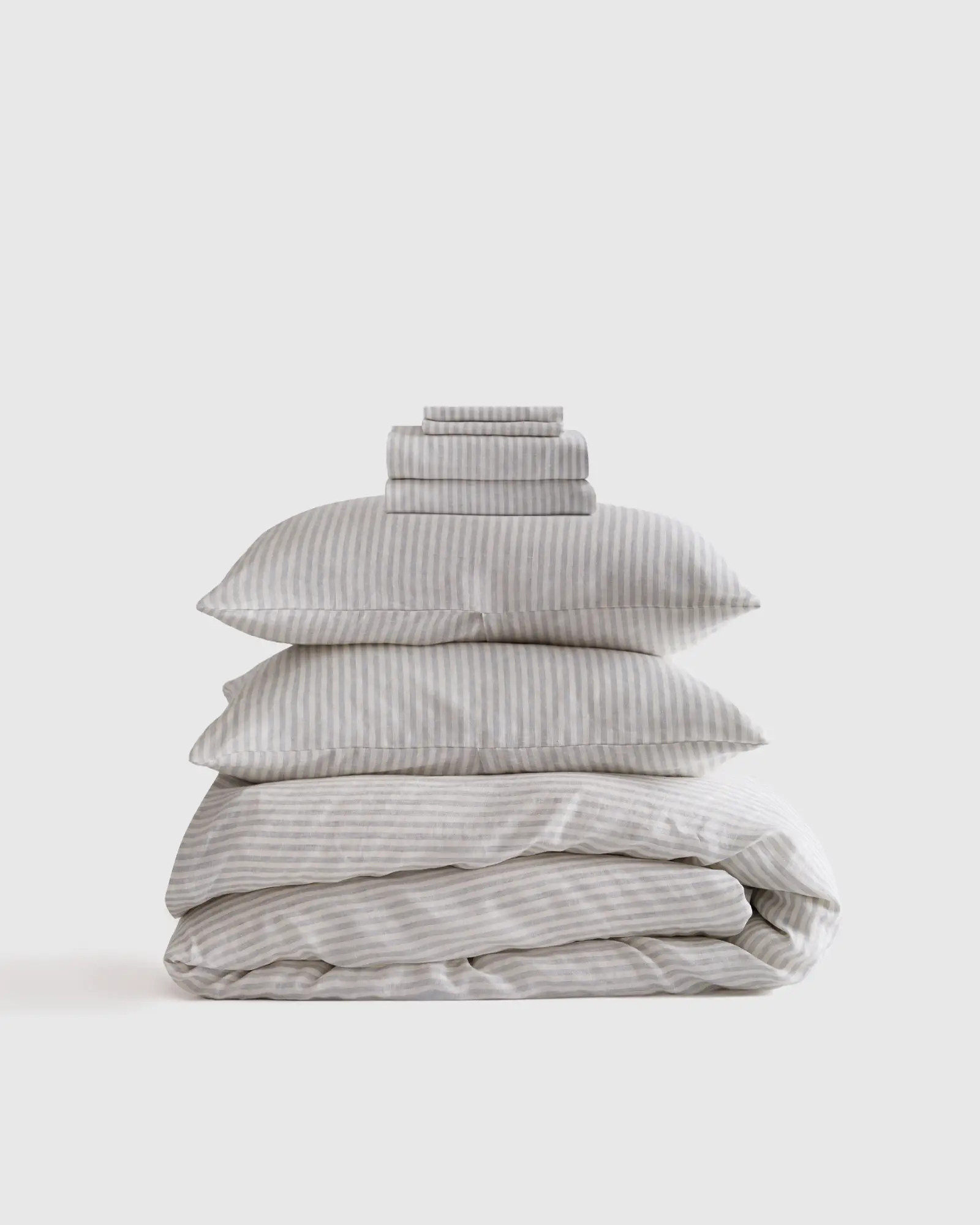 Deluxe Linen Duvet Bundle | Quince in Mist/White Stripe | Quince