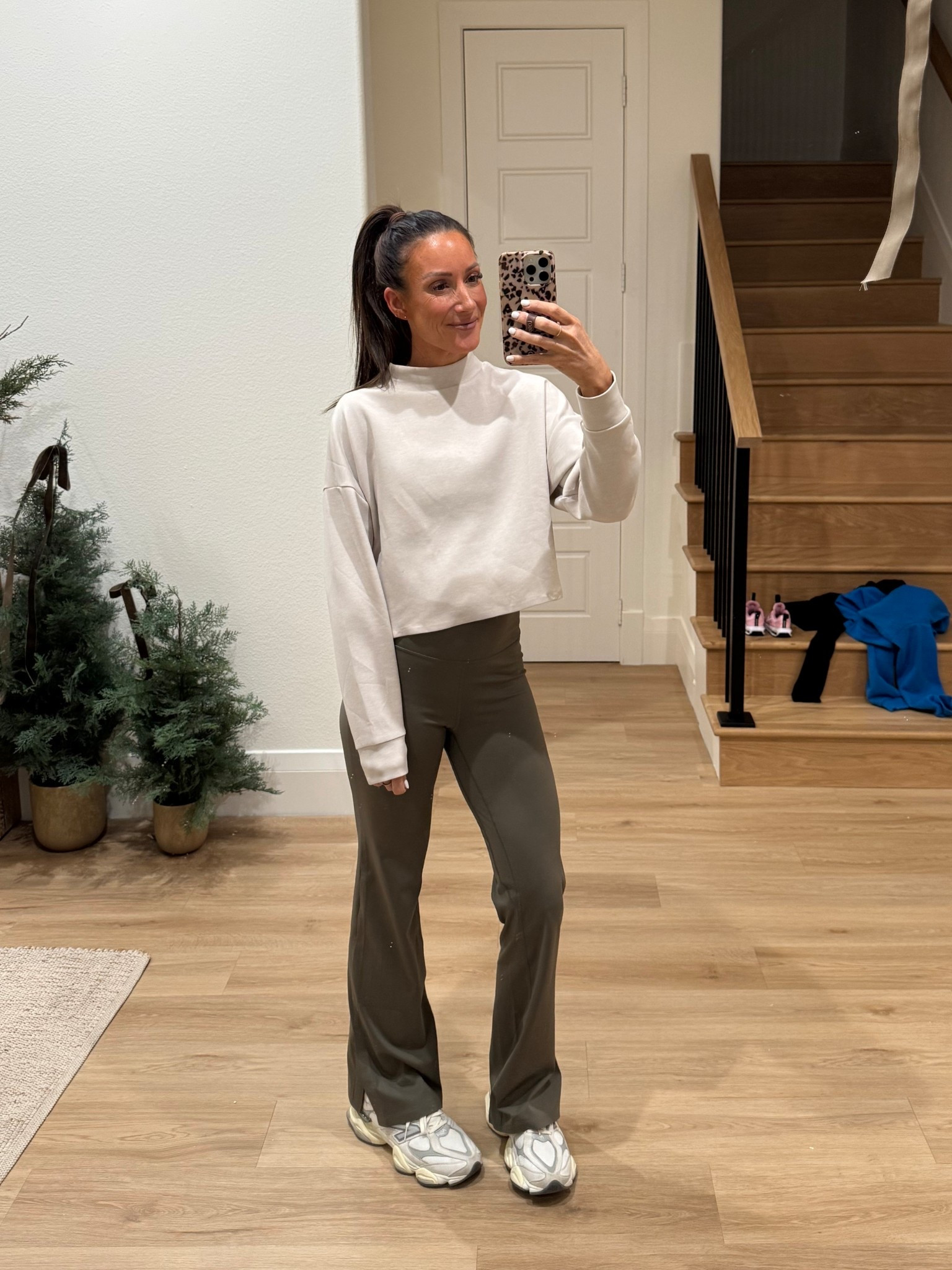 Such comfy active wear! The material of this top is soooo soft! Wearing small in top and pants are Bylt (can’t link) but my code is SARAHLIT 

#LTKActive #LTKmomlife #LTKootd