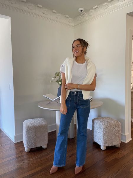 Transition to fall outfit inspo! I absolutely love these jeans and the front pocket detail. I’m wearing a size XS in the top & sweater & a size 0 in the jeans. 