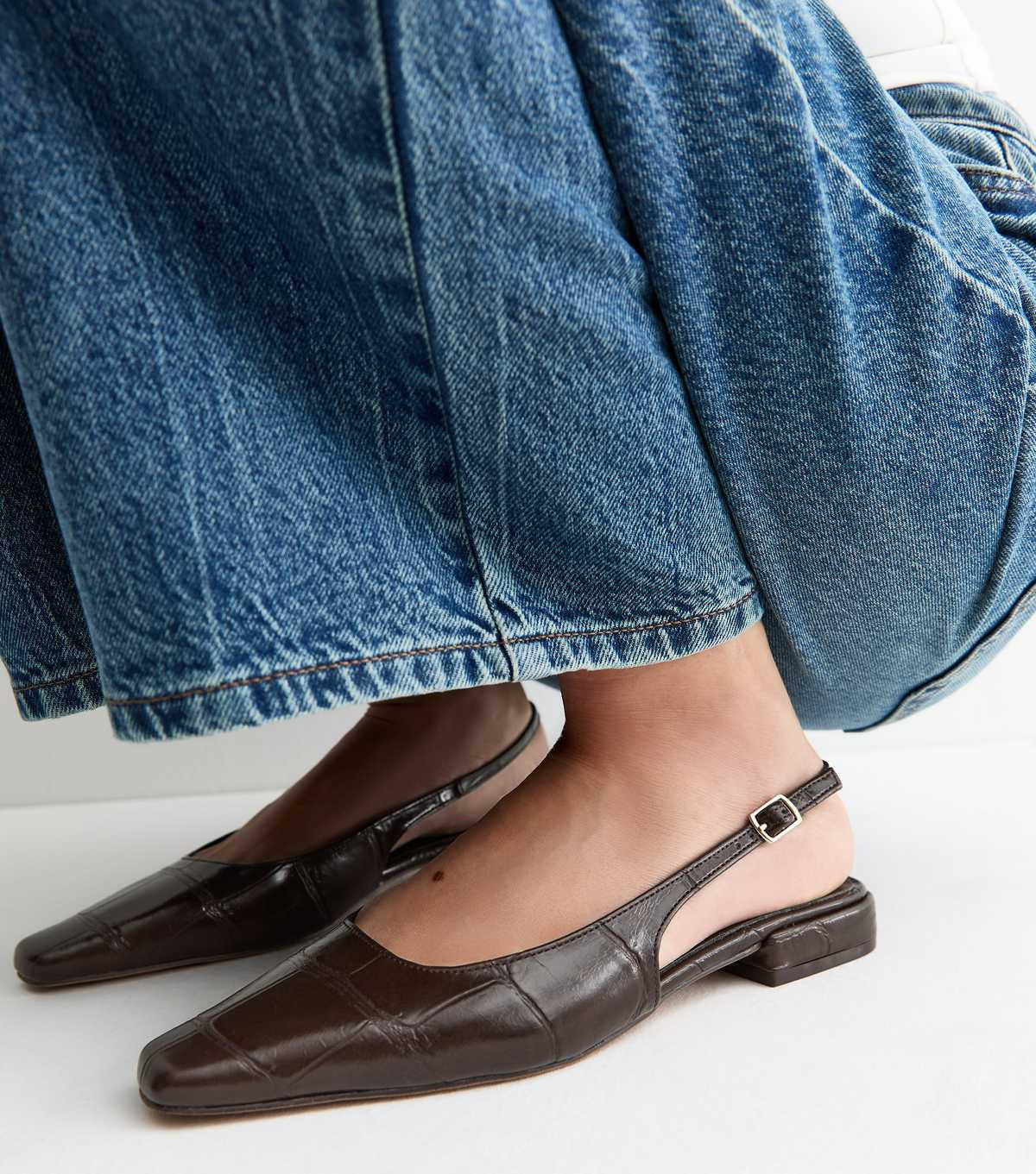 Women's Dark Brown Croc Embossed Pointed Slingback Pumps Vegan New Look | New Look (UK)