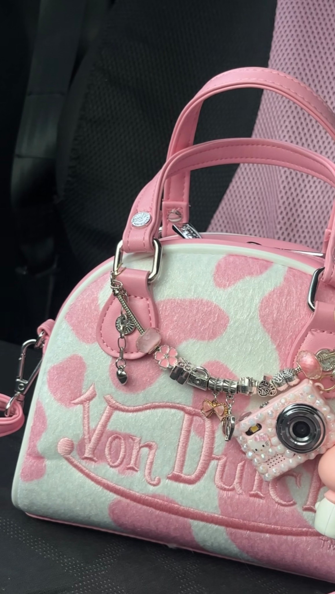 Loving this Von Dutch Bowling Bag! It’s tiny but spacious #bagoftheday 

#LTKGiftGuide
