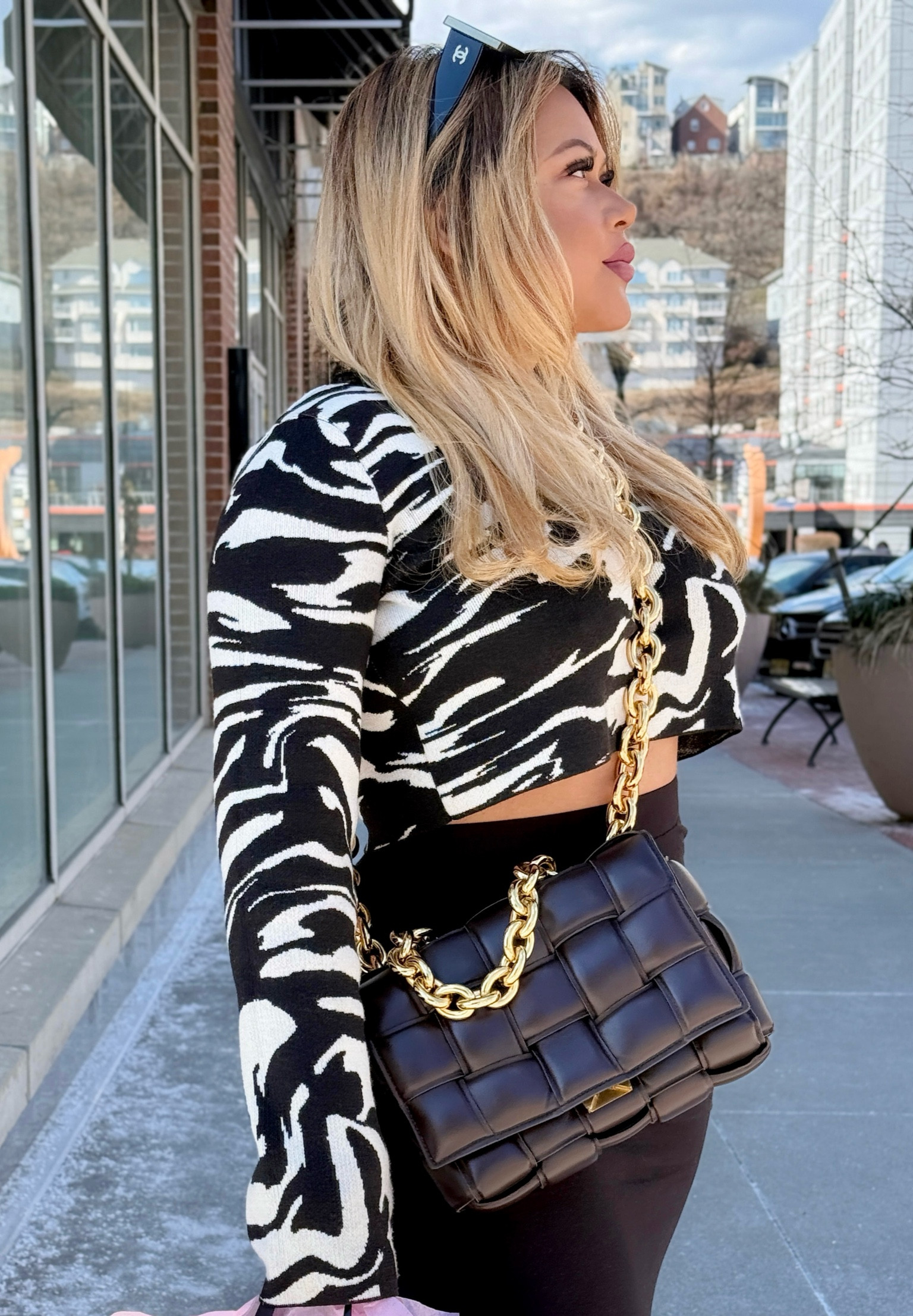 Bottega Venetia - The chain cassette bag 

#LTKBeauty #LTKSpringSale #LTKItBag