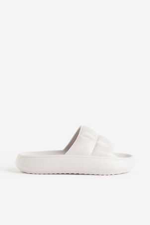 Slides | H&M (US + CA)