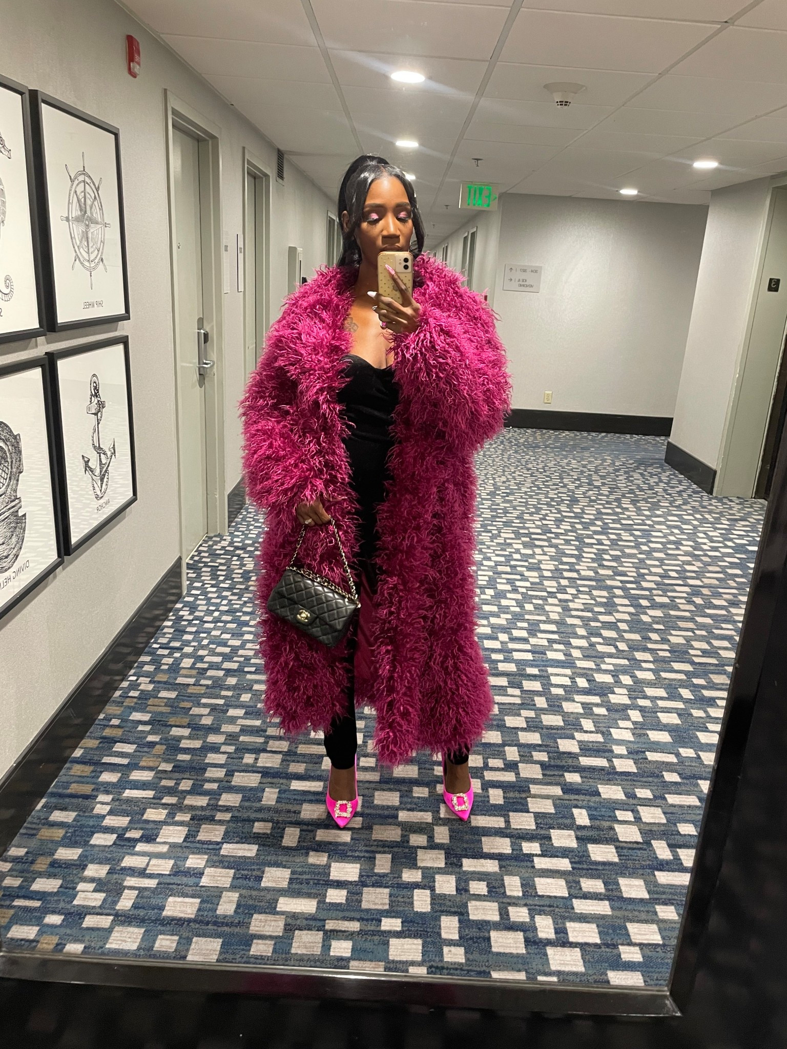 Every girl needs a few statement pieces for the F/W season and a good coat is essential!