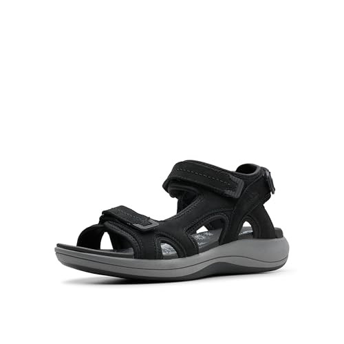 Clarks Cloudsteppers Women's Mira Free Sport Sandal, Black Nubuck, 7 Medium US | Amazon (US)