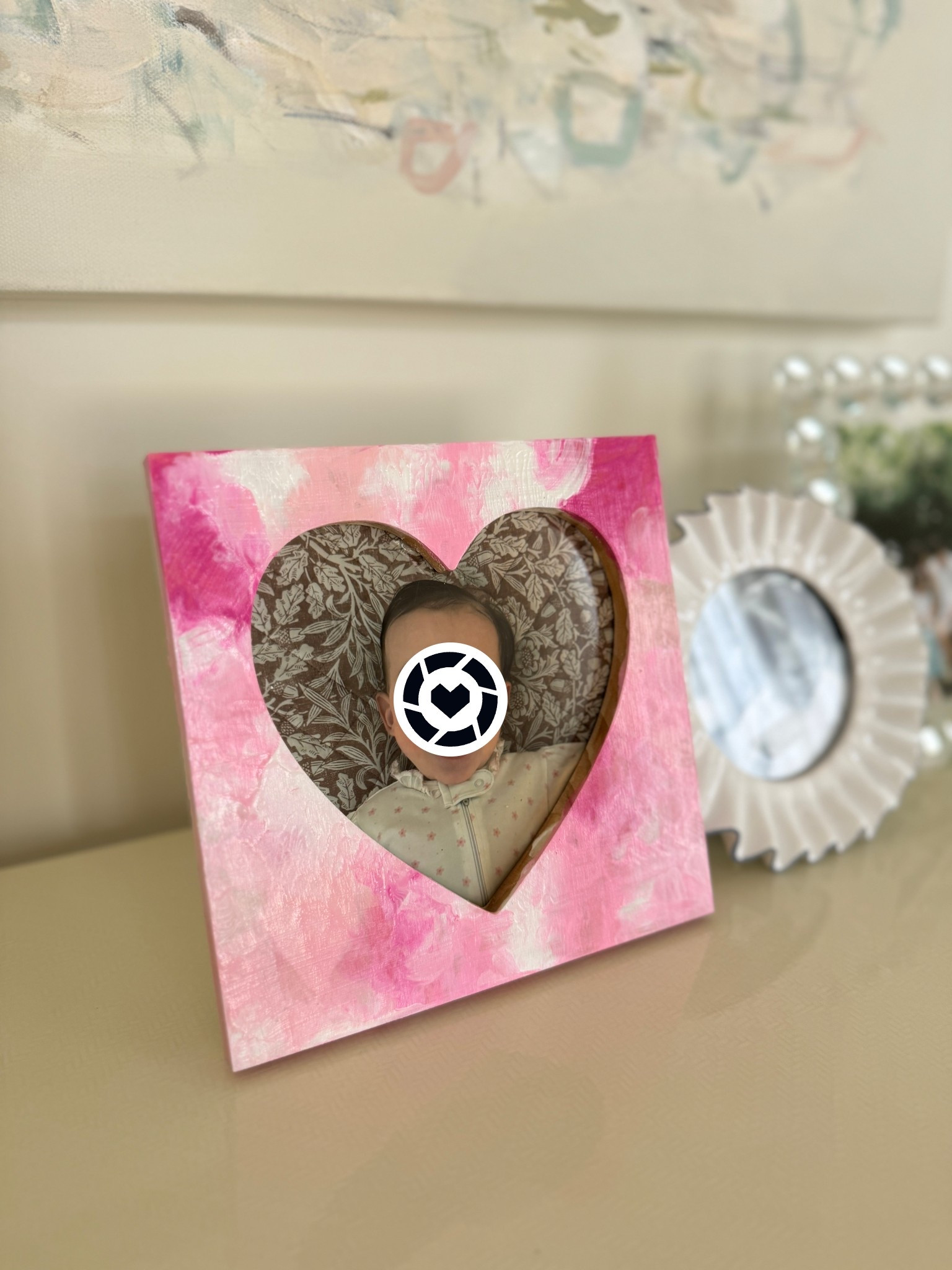 The cutest diy heart frame made by my 1 year old! 

#LTKBaby #LTKSeasonal #LTKValentine