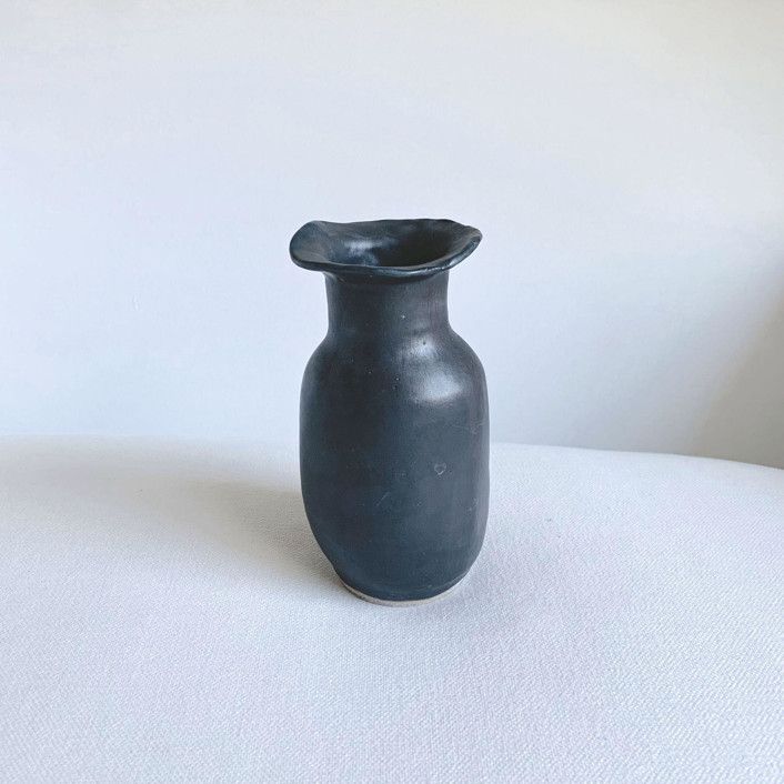 black petal vase | Minted