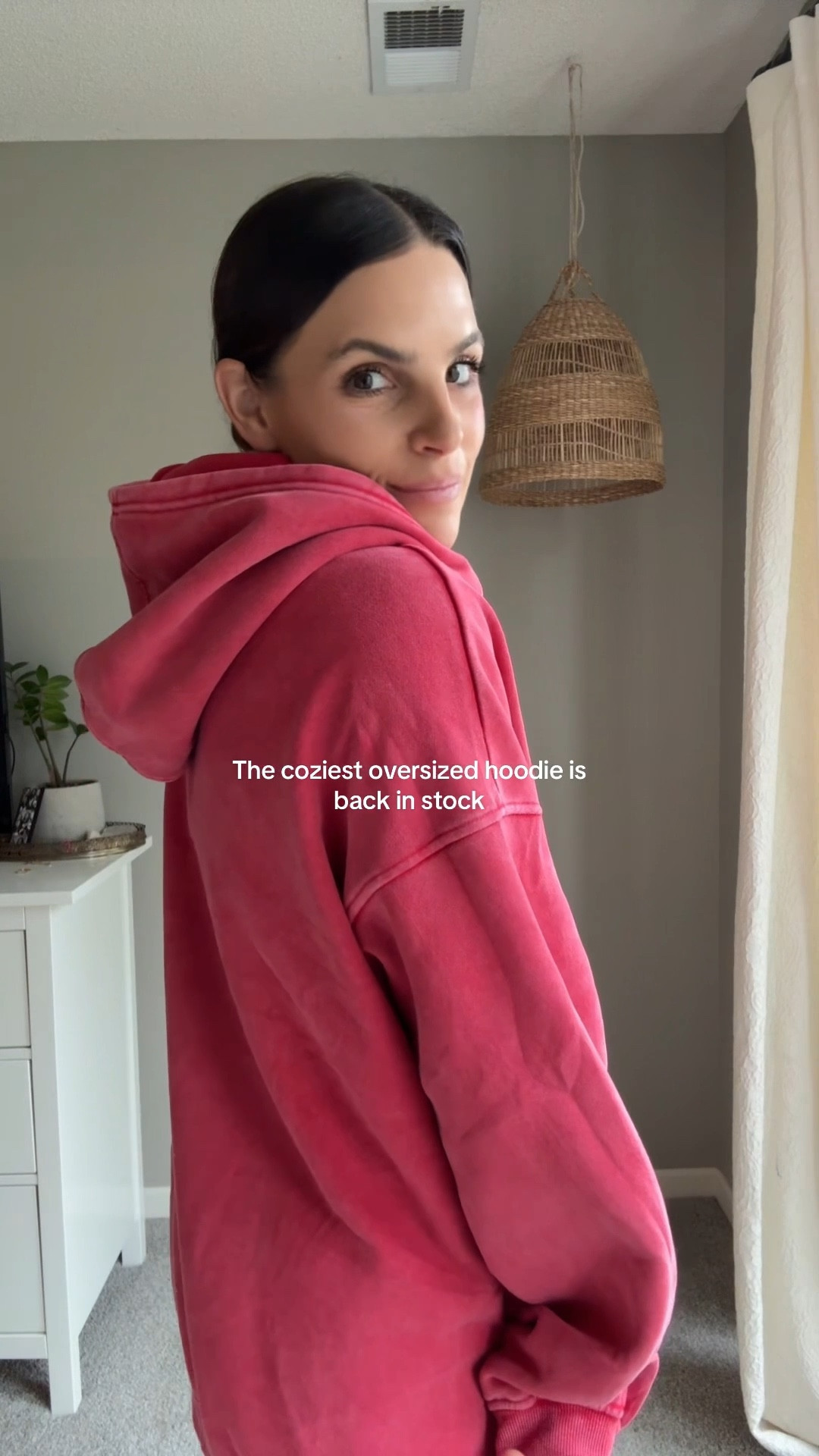 The best oversized hoodie! I love this vintage look.

So many colors to choose from!

#oversizedhoodie #cozyoutfit #hoodieoutfit 


#LTKdayinmylife #LTKootd #LTKmomlife