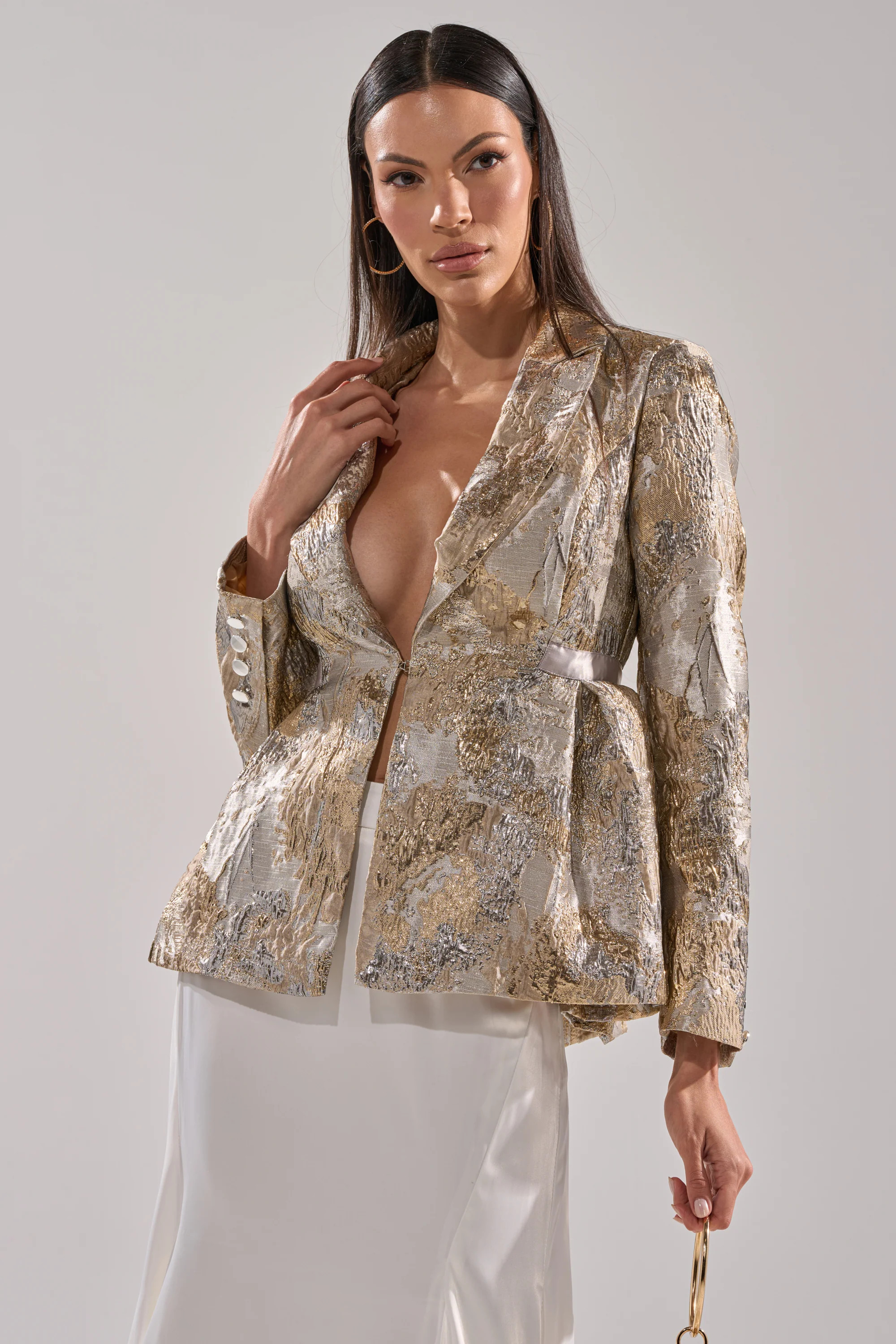CANARY PEPLUM BLAZER IN CHAMPAGNE | AKIRA