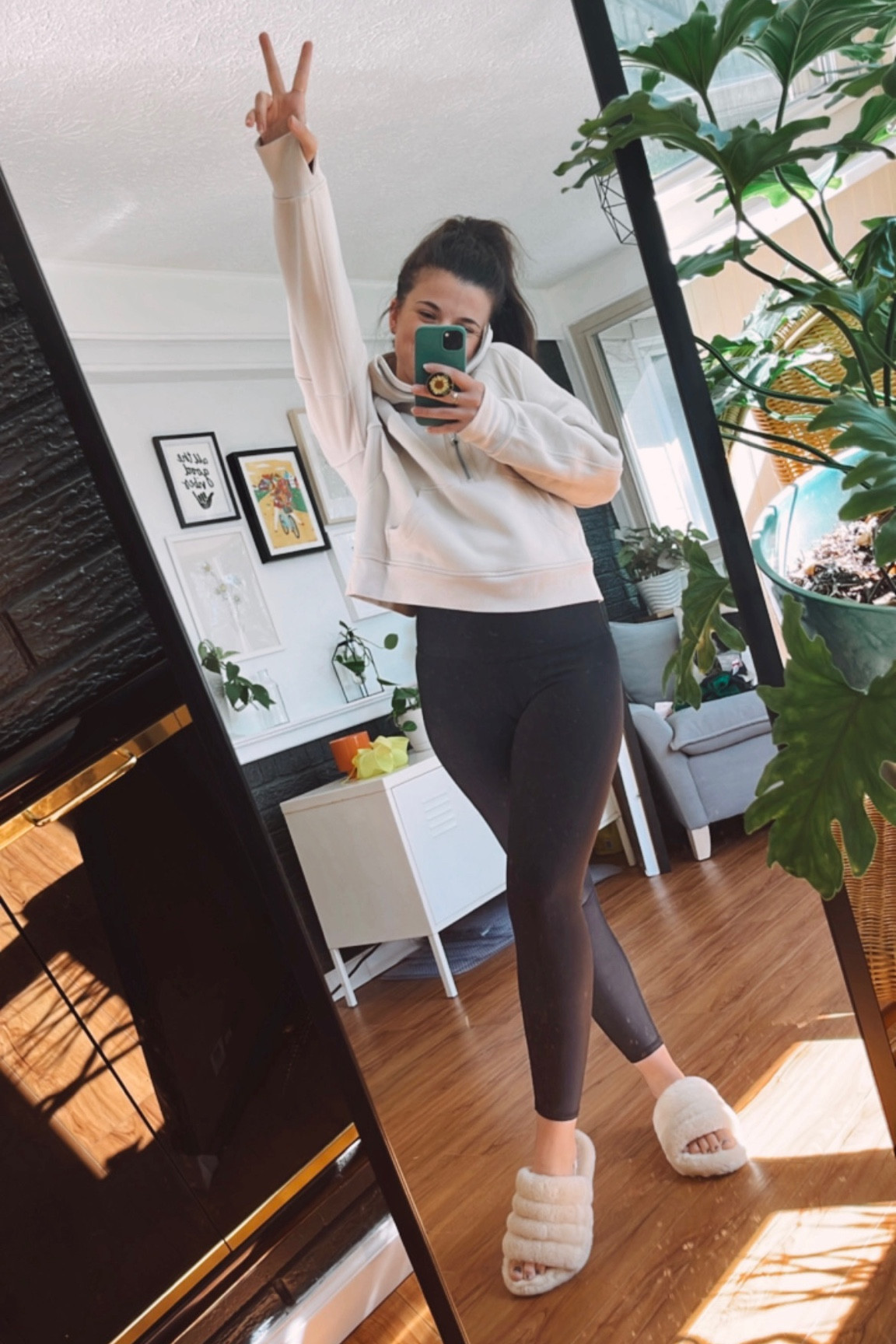 OOTD / Alo leggings / Ugg slippers / Lululemon scuba half zip

#LTKfit #LTKshoecrush