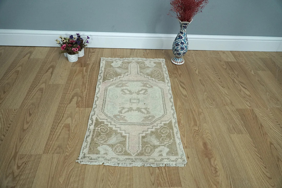 Vintage Handwoven Turkish Wool Neutral Doormat Distressed Oushak Style Decorative Entry Mat, 2x3 ... | Etsy (US)