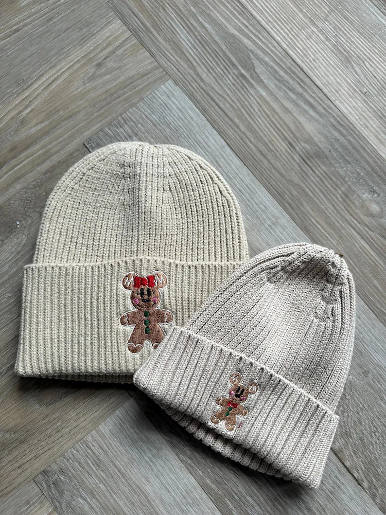 Christmas Minnie Gingerbread Knitted Beanie, Mickey Mouse Hat, Winter Hat for Kids, Holiday Hat f... | Etsy (US)