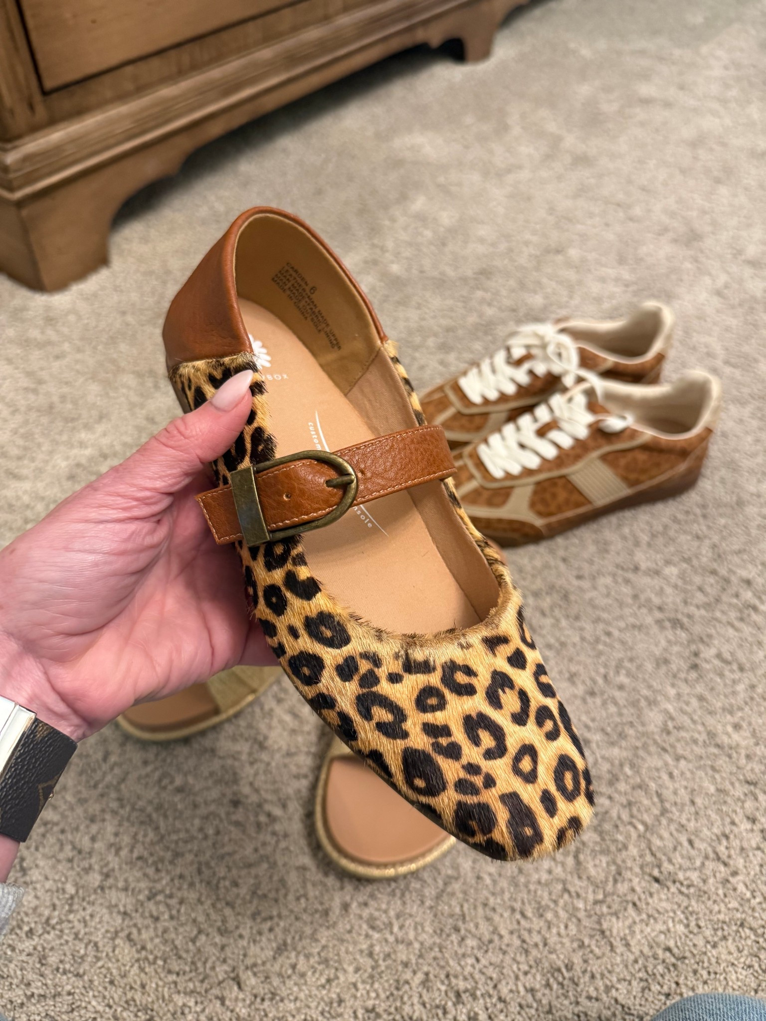 @Yellow Box shoes are my fav!! Look at these super cute leopard print 🖤



#LTKActive #LTKdayinmylife #LTKOver40