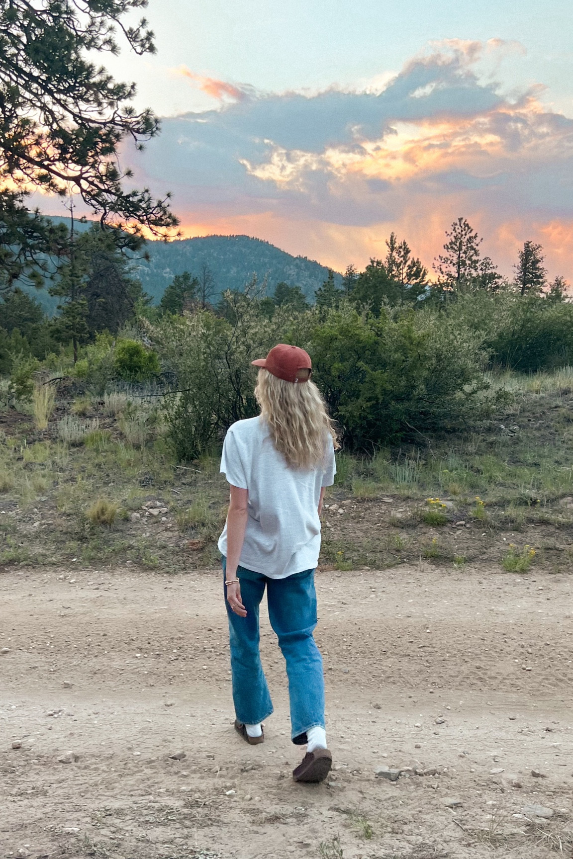 camping weekend wearing my fav jeans 

#LTKActive #LTKShoeCrush #LTKFitness