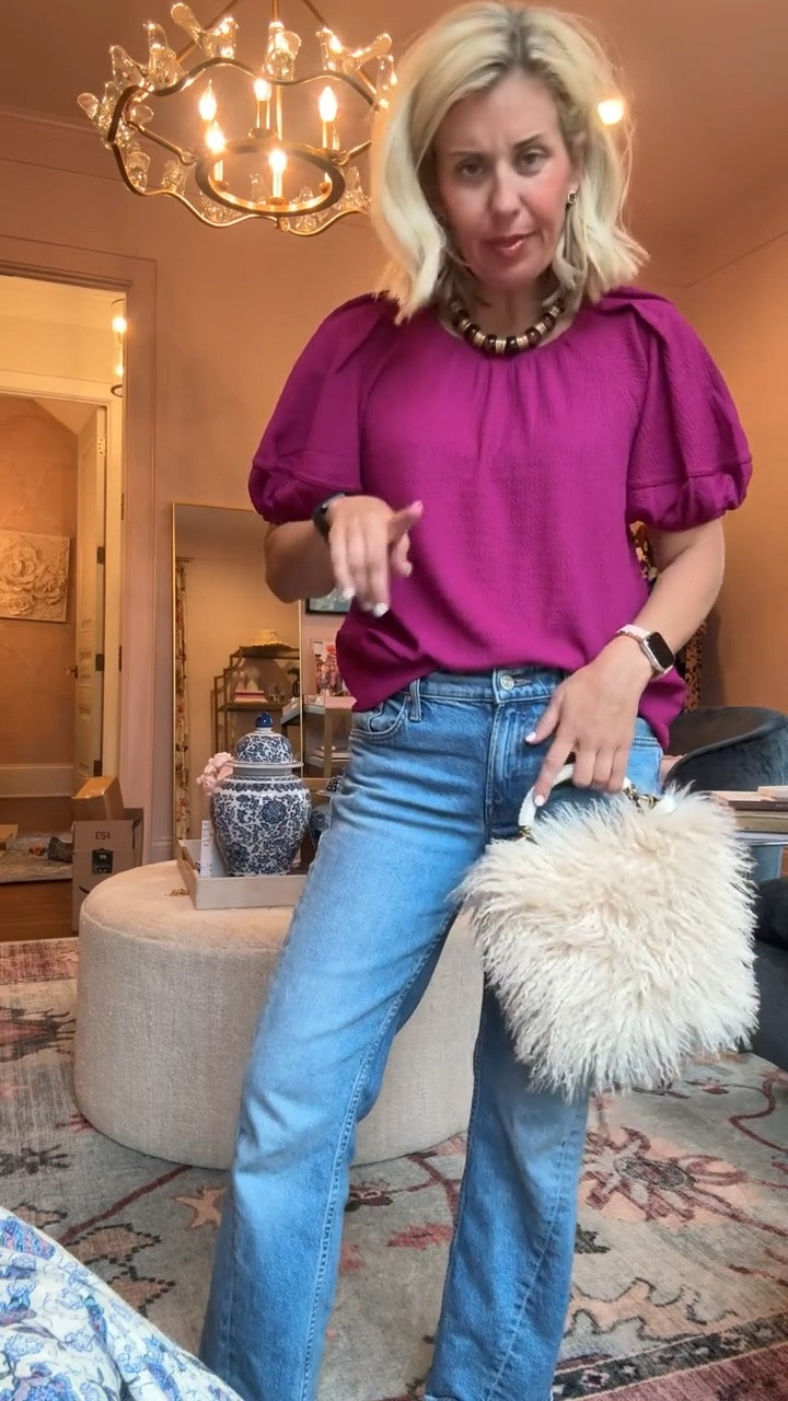 Perfect top for this time of year! Layer it up for later on in the season. 
Top - xs 
Jeans - 26P
Mary Jane’s - 7.5 (1/2 size down)

#LTKdayinmylife #LTKootd #LTKmomlife