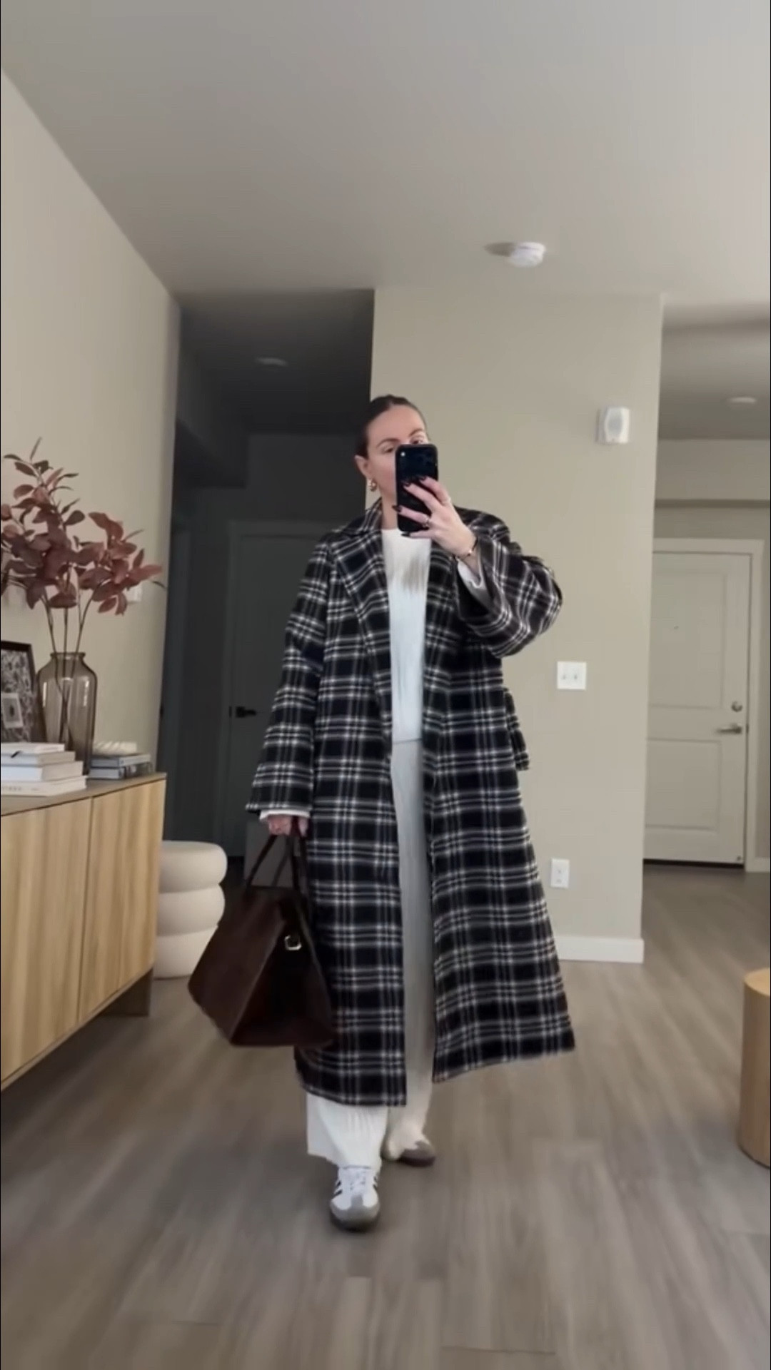 the viral amazon cable knit loungewear set and oversized plaid coat.  i'm 5'7 wearing Small  suede tote bag in coffee color 