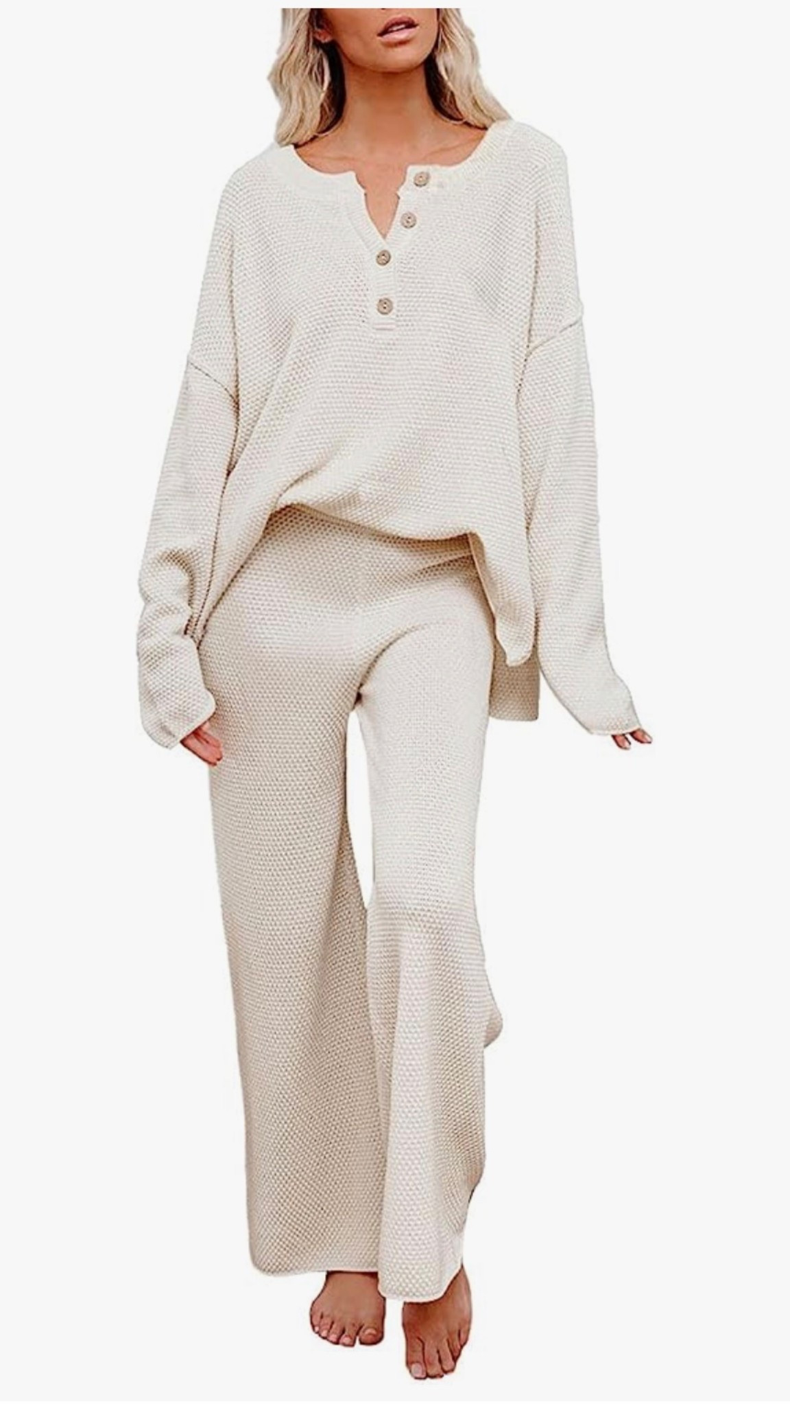 Cozy for the fall! 

#LTKSaleAlert #LTKSeasonal #LTKStyleTip