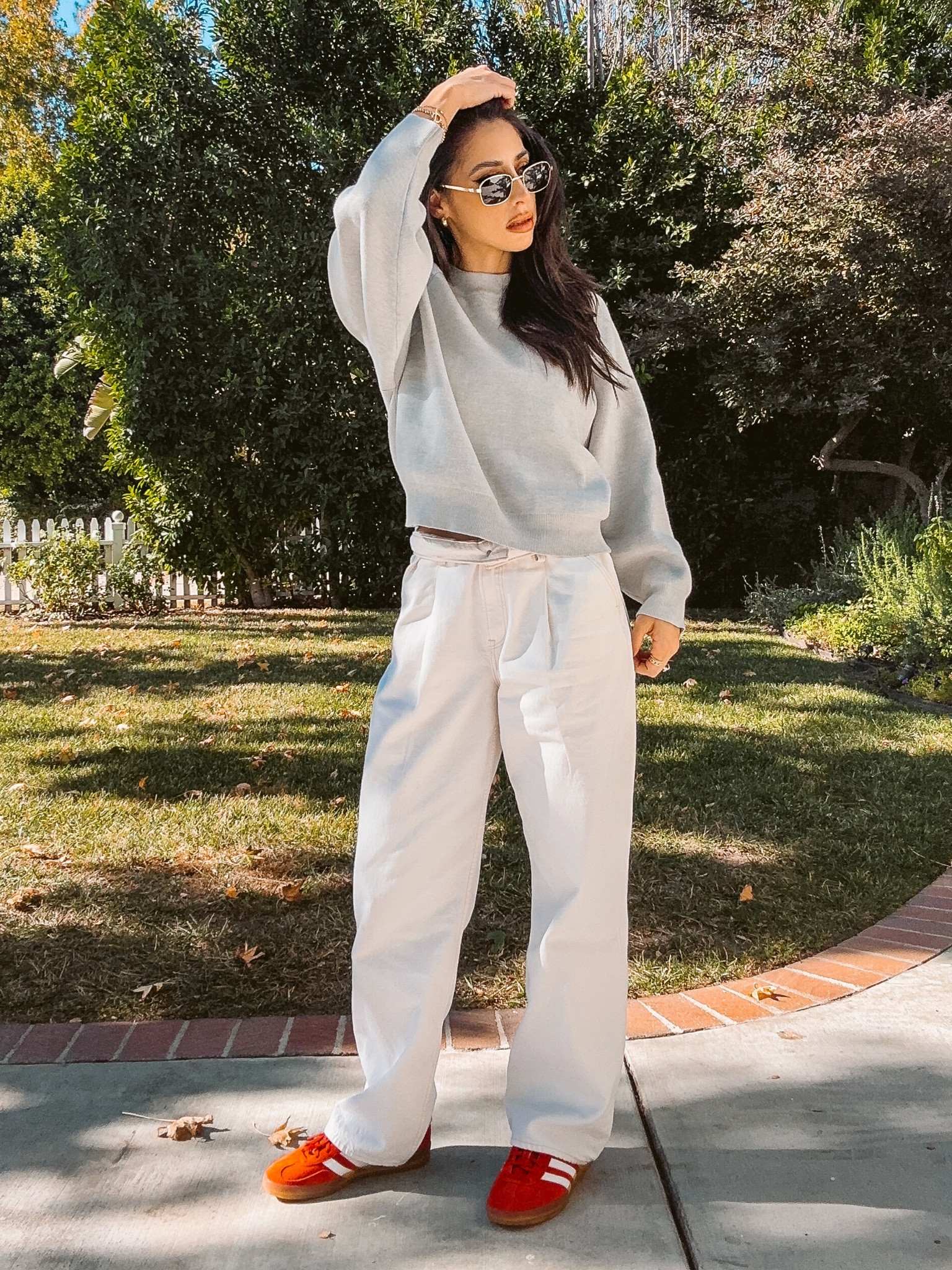 Easy everyday ootd #jeans #adidas #shoes #sneakers #sweater #vicicollection 