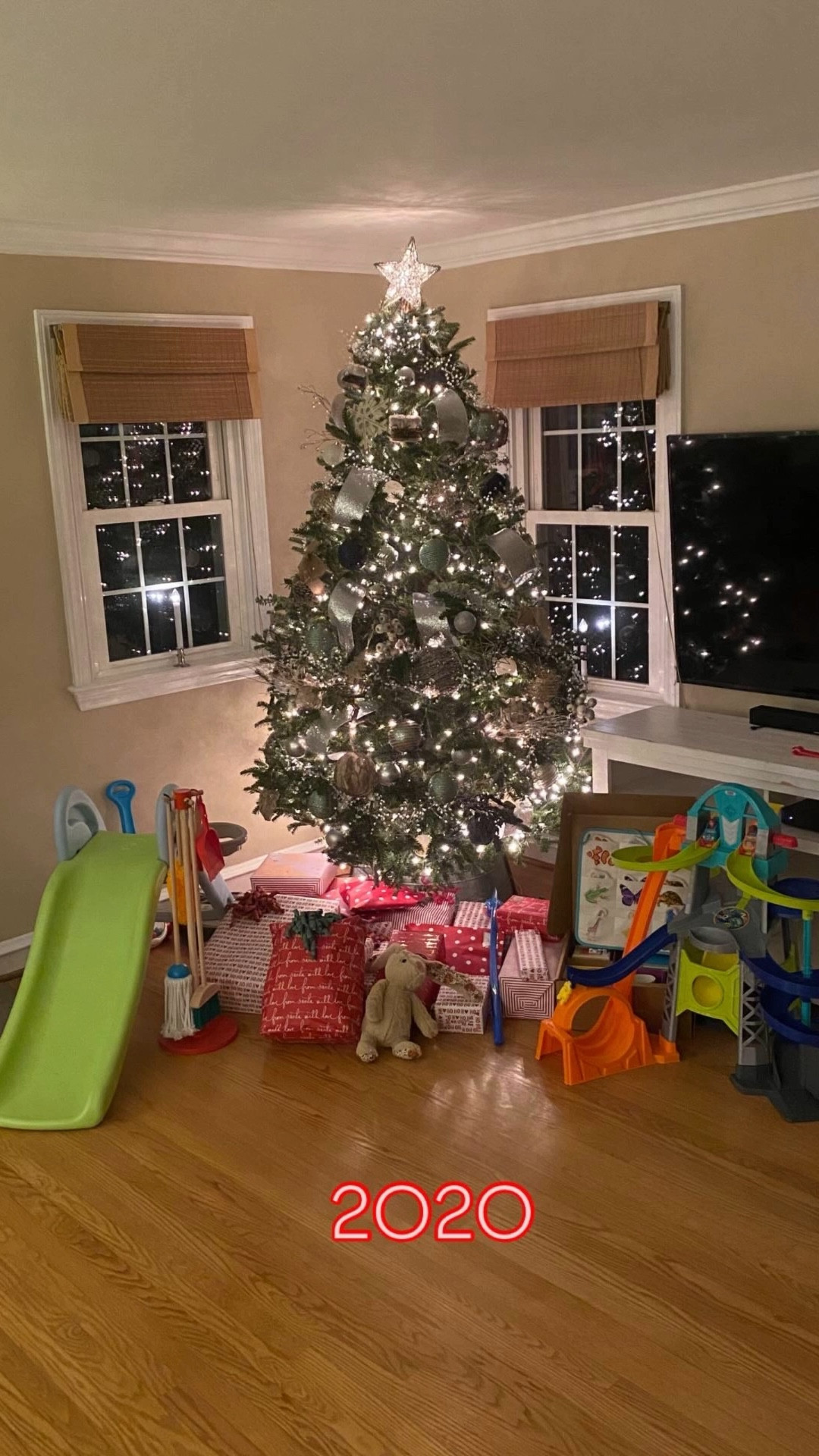 🎄Christmas morning over the years🎄
2025 coming soon….

I never take for granted all we have each Christmas. I hope you enjoy time with your family this holiday season 💋❤️

#LTKmomlife #LTKKids #LTKHoliday