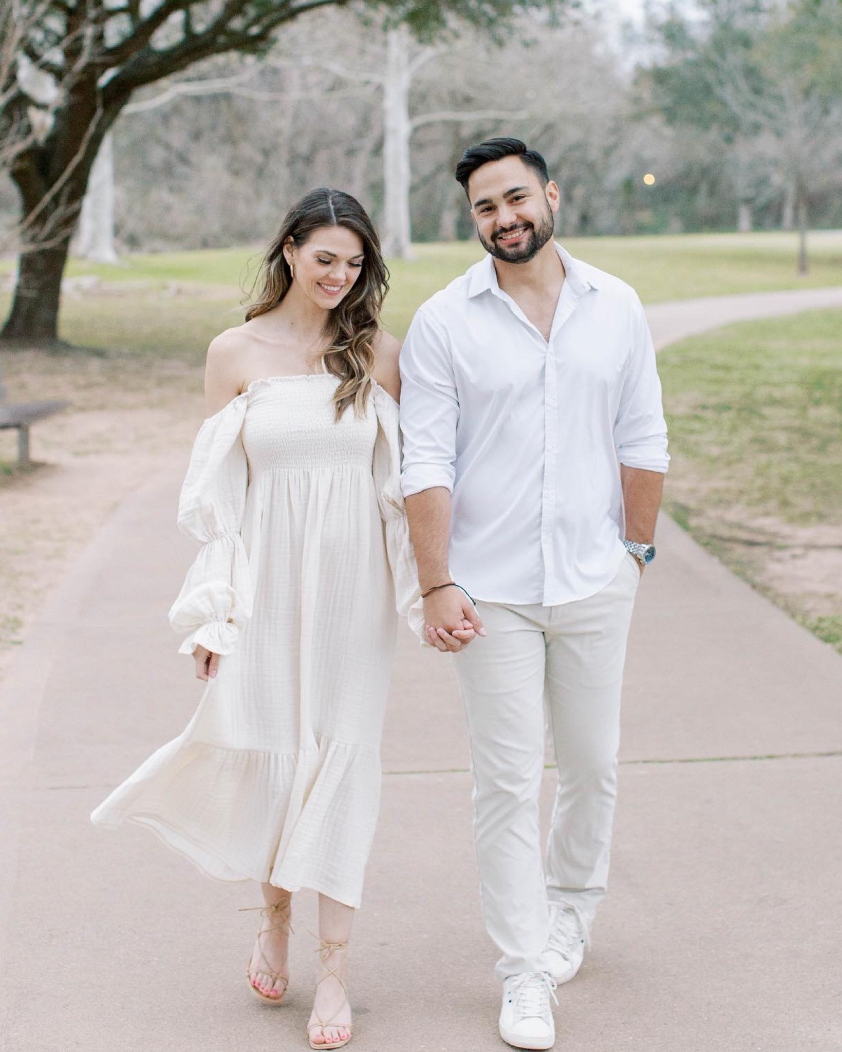 White long sleeve dress for photo shoot. YUKI DRESS by Nothingfitsbut.com

#LTKfamily #LTKbump