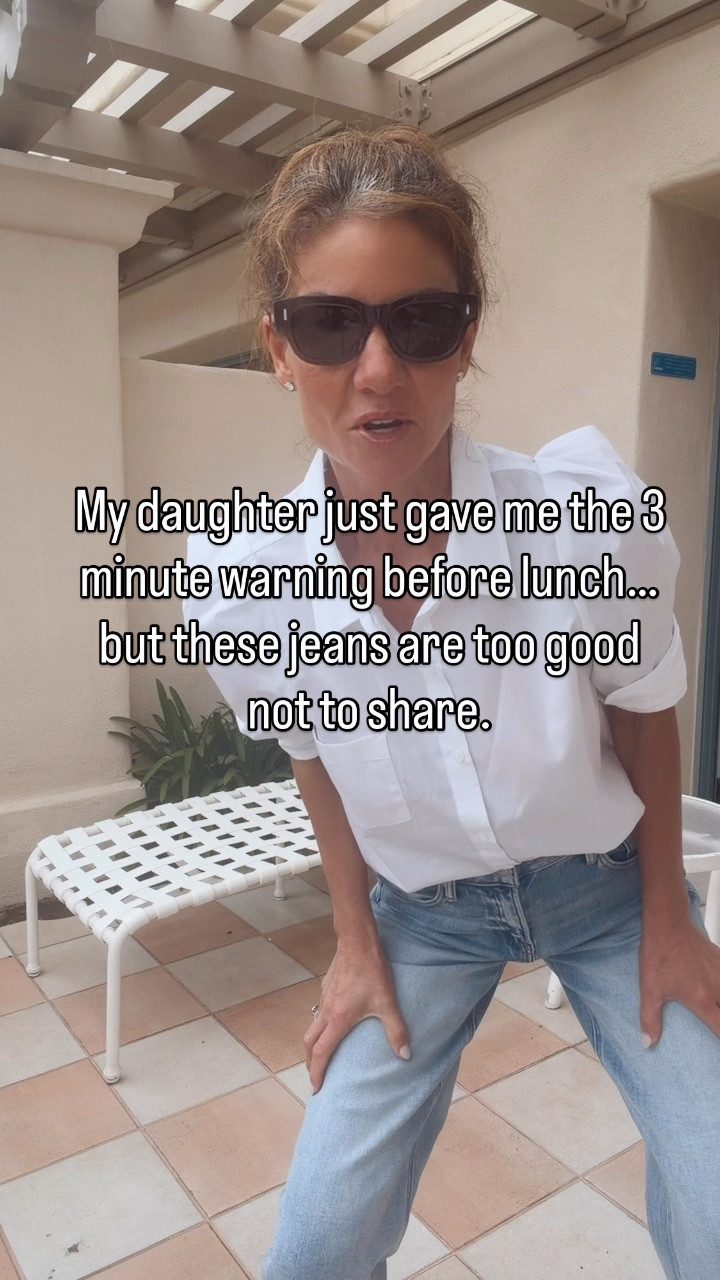 These mid rise wide leg jeans with stretch are back in stock. They're one of my favorites and are under $75.00. Style them with a white blouse, chocolate leather bag, and wedges. I am 5'7" tall and wearing a size 25 in the jeans. They fit through the size I am linking similar blouses. For the exact shirt, use this link.
https://go.shopmy.us/p-61687200

#LTKootd #LTKOver40 #LTKWorkwear