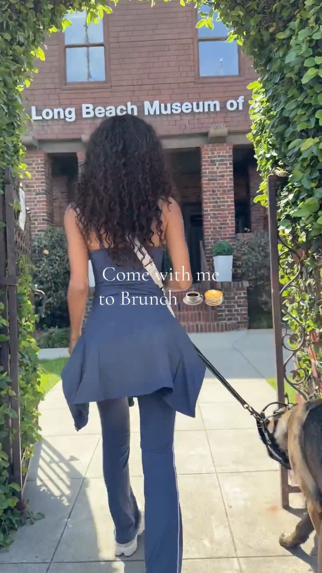 Come with me to brunch in Long Beach, CA wearing my favorite workout matching set from Gold Hinge 💙 so many color options! 
- perfect set for a casual brunch

Size: XS 

#LTKvlog #LTKootd #LTKdayinmylife