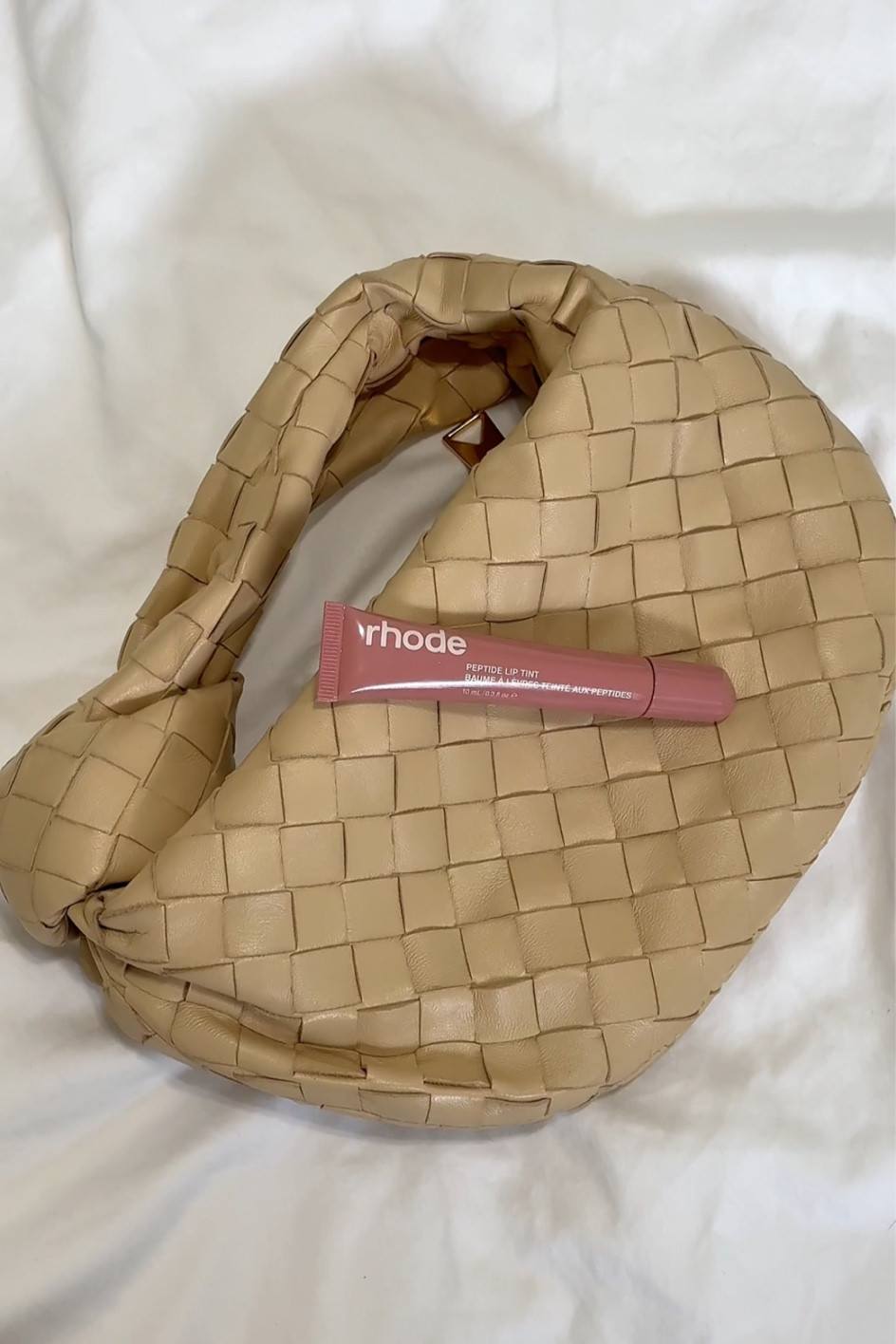 my go to lip combo, the Rhode tinted lip peptide #makeupfavorites #rhodebeauty #haileybieber