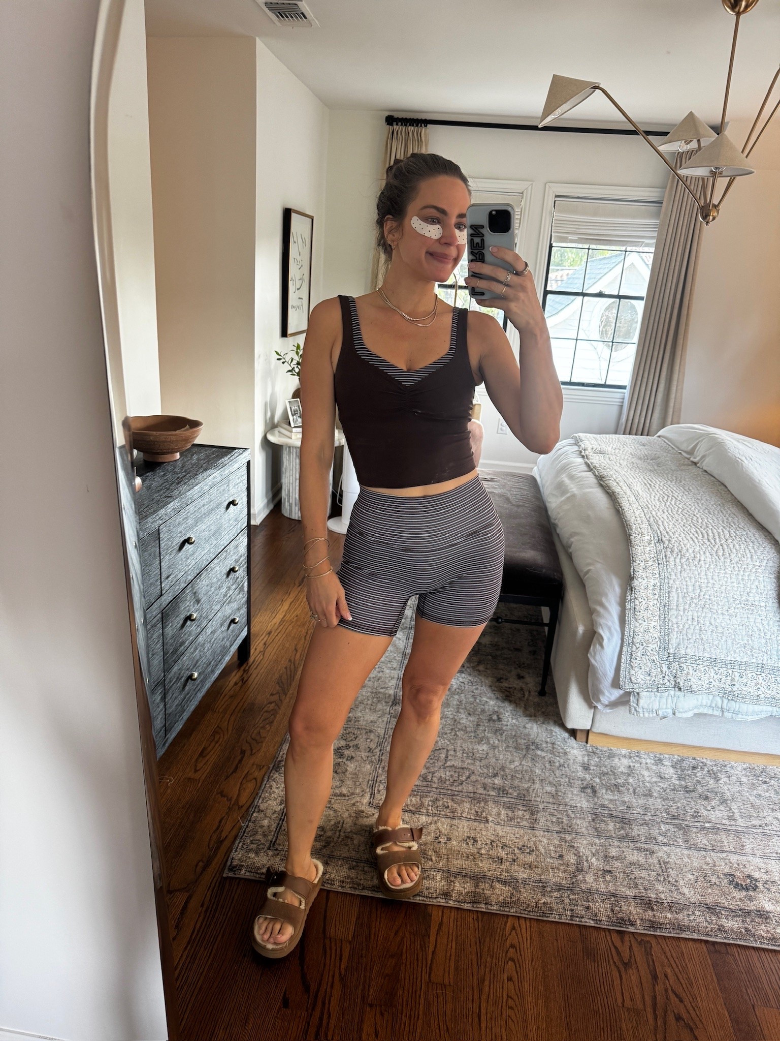 OOTD - new workout set I got from the @abercrombie sale 🤎

#LTKootd #LTKActive #LTKfitnessgoals