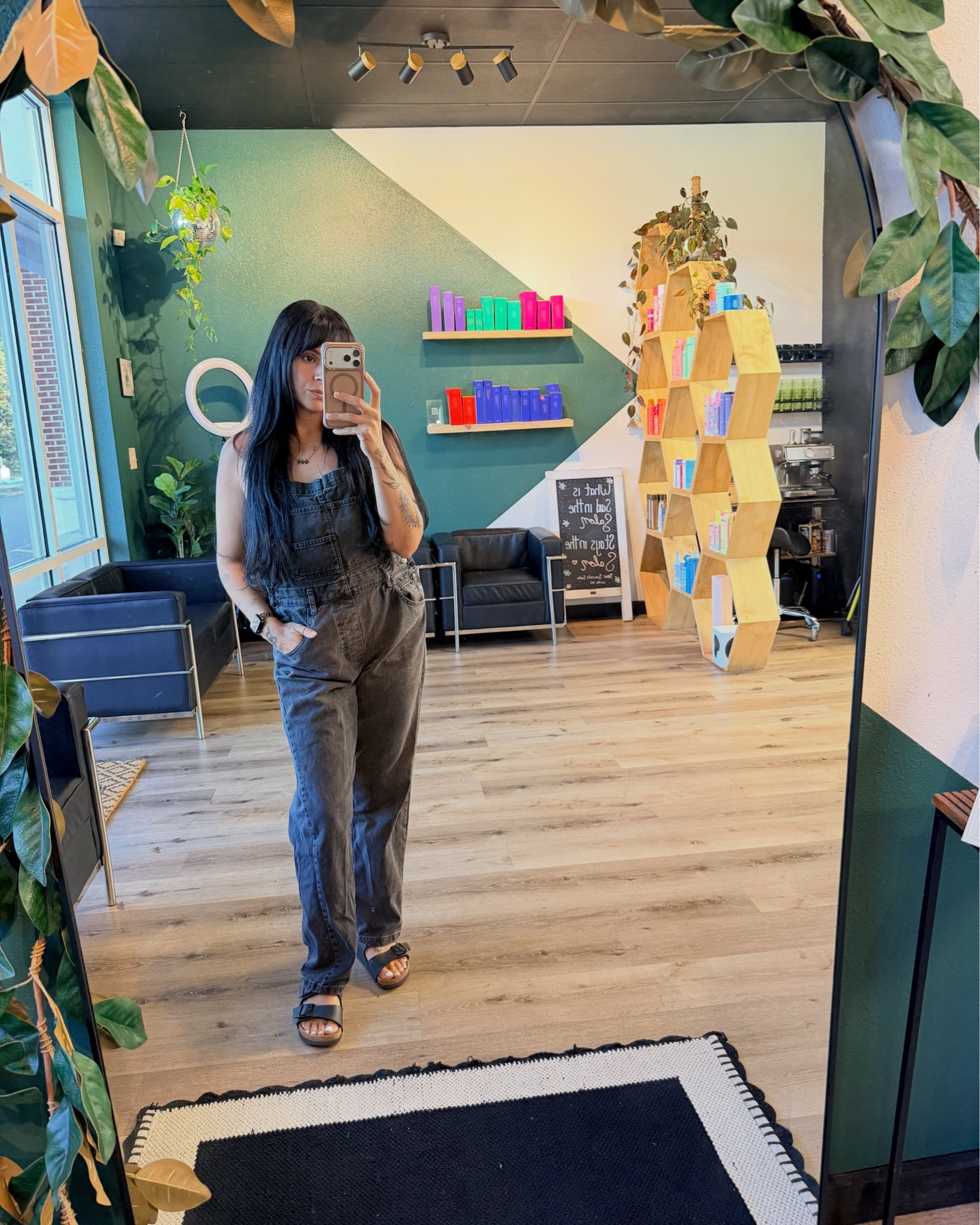 we’re sharing real life over here and real life is that what i wore this week took a backseat to all the crazy mom errands i had to run before school starts.

So enjoy two days out of 5 🫠😂

#WorkingMomStyle #MomStyle #RealisticOutfits #BackToSchoolMom #WhatIWoreThisWeek

working mom outfits, realistic mom style, back to school mom, everyday outfit ideas, lazy mom style

#LTKgrwm #LTKMidsize #LTKSeasonal