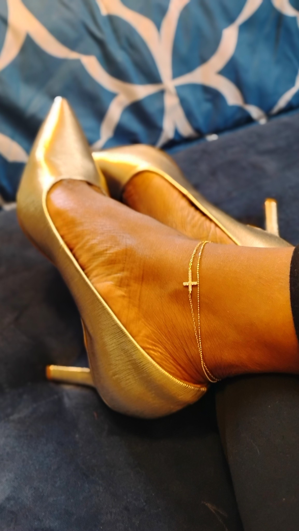 Tis the season for metallics. A gold heel is one of my  go to neutrals ✨

#LTKHoliday #LTKOver40 #LTKShoeCrush