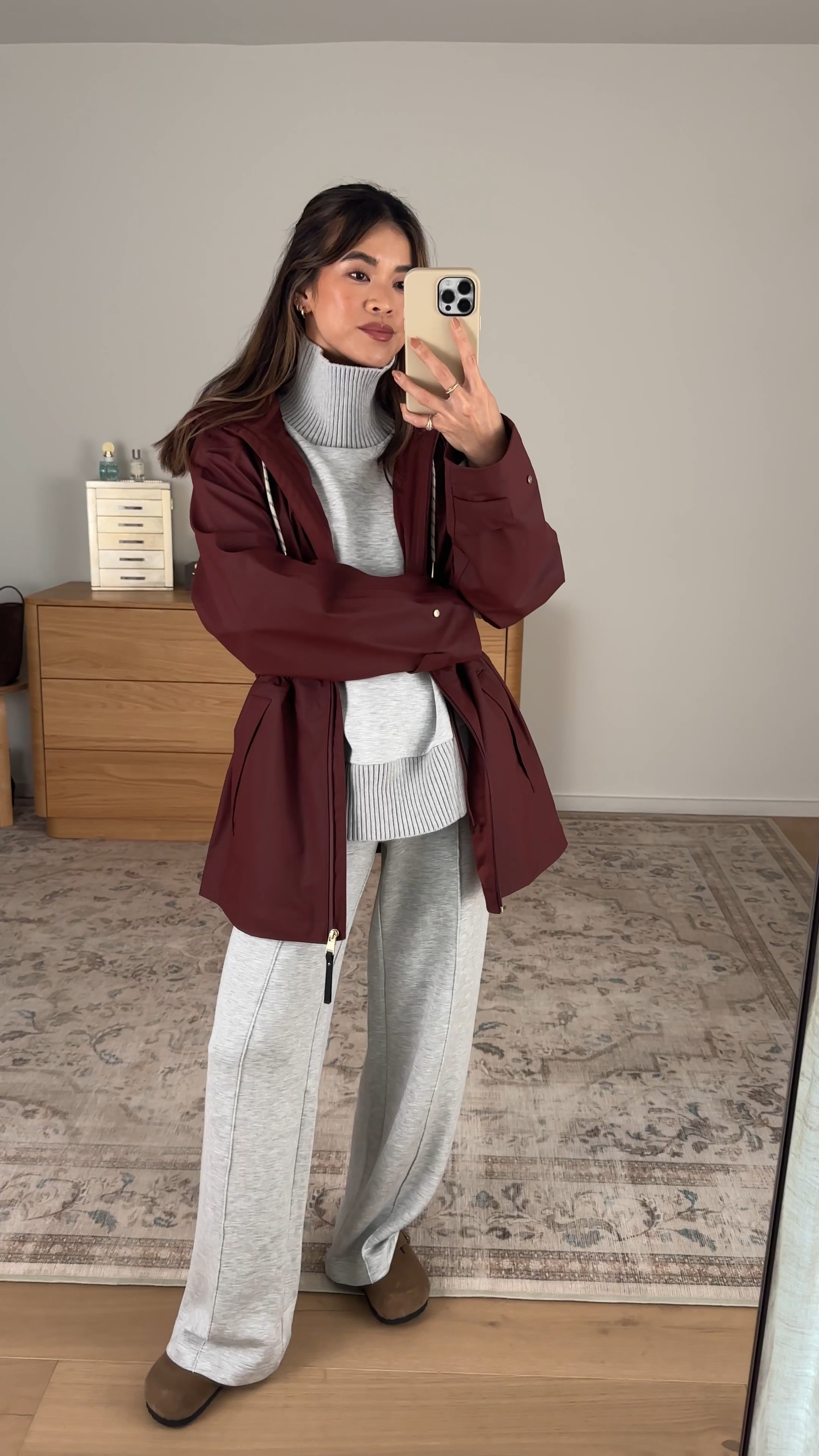 Wearing all @Varley! 

Sizing info: 
-Varley Barker High-Neck Sweat (Size XS in Light Grey Marl) 
-Varley The Wide Leg Pant 28" (Size XXS in 28” inseam in Light Grey Marl)
-Varley Alyssa Rain Jacket (Size XS in Andorra Brown)

petite fashion, get dressed with me, outfit inspiration, ootd, nashville outfit, Nashville influencer, petite style, vacation style, casual outfits, mom style, petite pants, fall outfits, fall outfit info, fall pants, fall outfit idea, fall top, fall sweater, fall shoes, Varley, Varley tryon, Varley unboxing, Varley for petite, sweat sets, cozy matching set, rain coat, fall rain jacket

#LTKootd #LTKSeasonal #LTKPetite