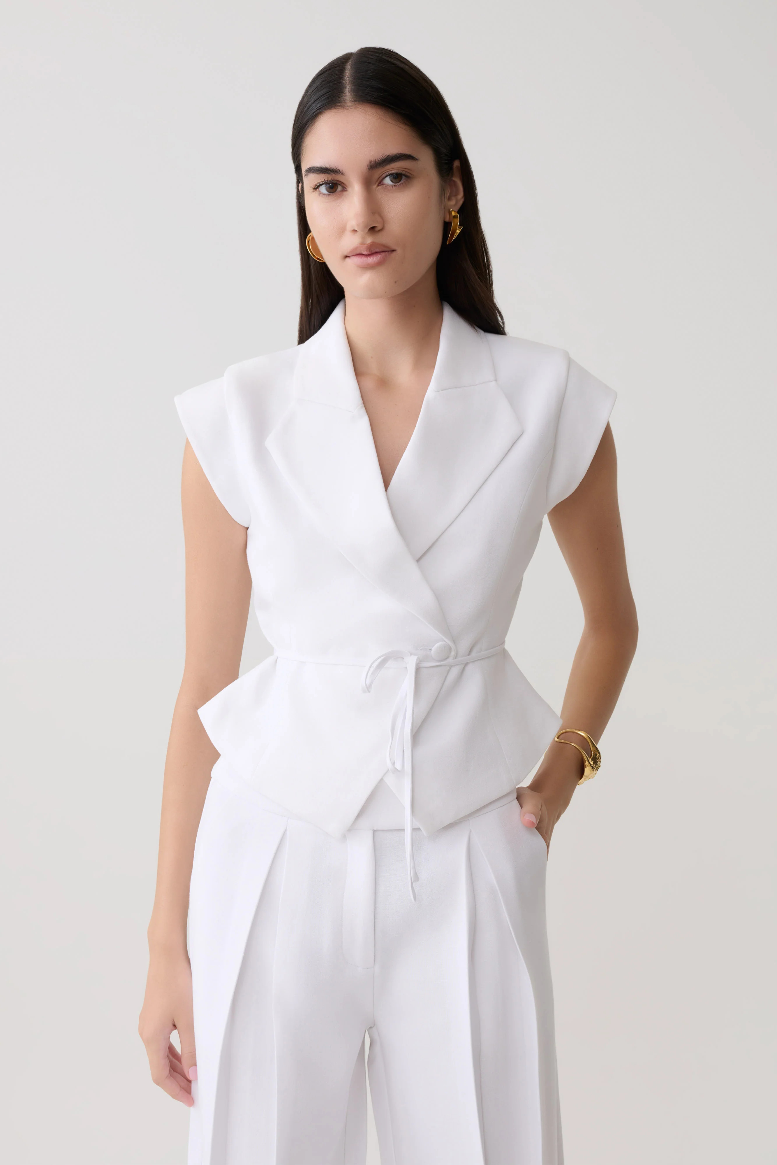 Andina Shortsleeve Linen Top - White | Meshki (APAC)