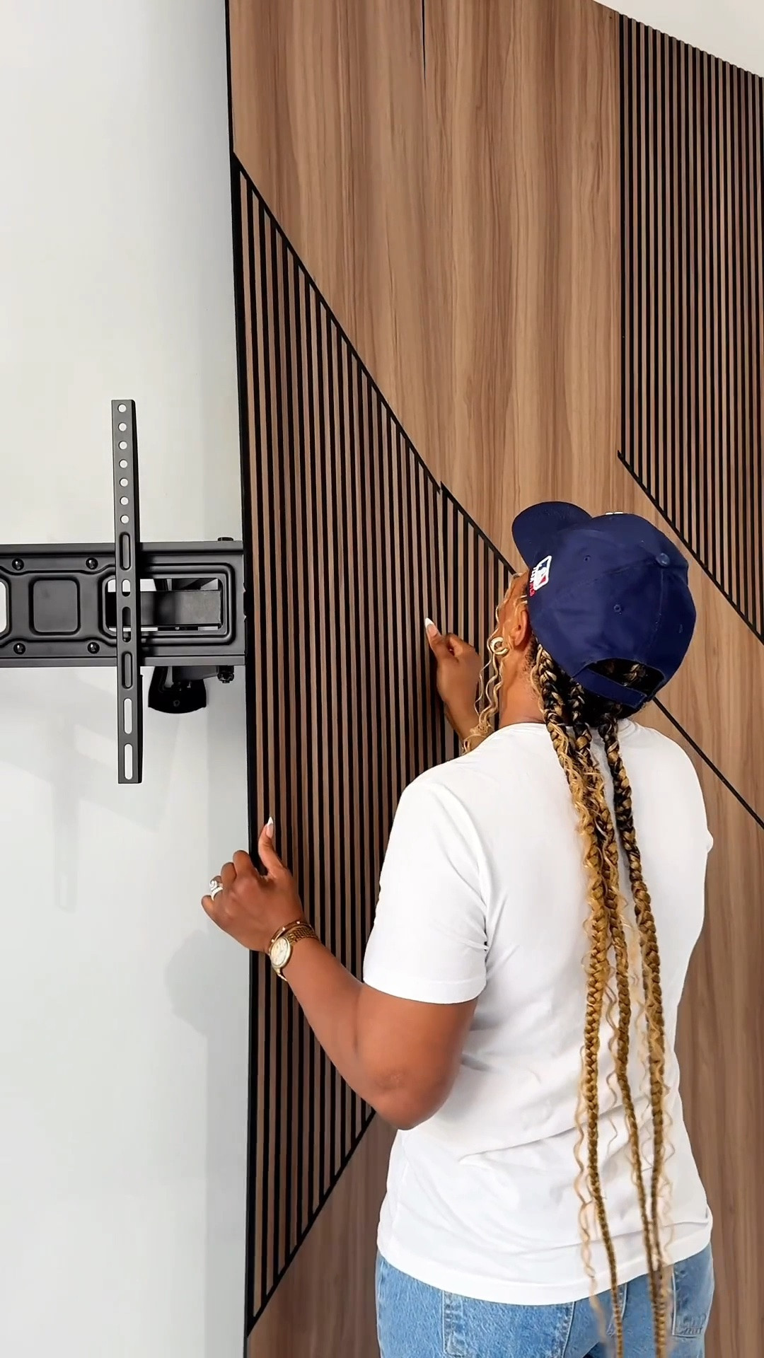 Empty walls hate to see me coming 😆 Renter friendly!
This wall panels are the perfect accent to elevate any empty wall. Super easy to install, sturdy & self adhesive. I thought to use a nail gun just to ensure it stays forever but it comes with an adhesive which is absolutely Renter friendly 💯
Hope you’re inspired ❤️

#LTKHome #LTKU #LTKvlog