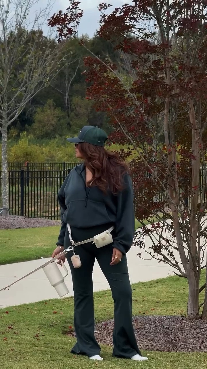 Feeling confident in my @fabletics set 🤎
#fableticspartner #fabletics #fableticsxkhloe

#LTKMidsize #LTKGiftGuide #LTKActive