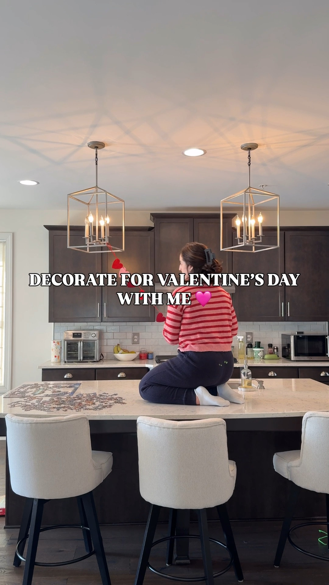 Decorate for Valentine’s Day with me 💕

Adding felt heart garlands, flowers and candy, and neon heart lights to make our home feel festive and pink!

Save this for Valentine’s Day home decor inspiration and simple decorating ideas you can reuse every year.


#valentinesdaydecor #valentinesdecor #decoratewithme #valentineshome #seasonaldecor #neutralvalentinesdecor #pinkhomedecor #homeinspo #homedecorideas #simplevalentinesdecor 

#LTKHome #LTKValentine #LTKmomlife