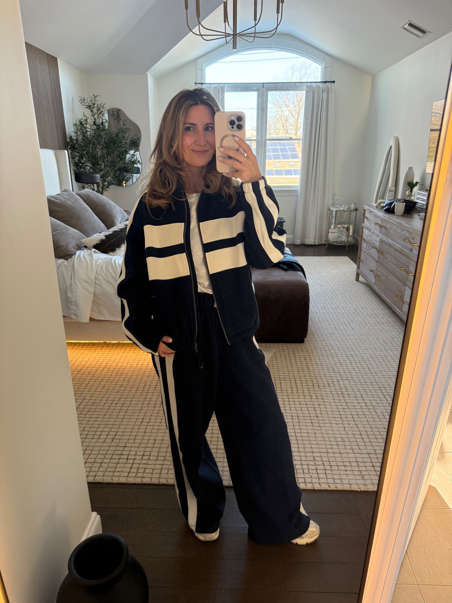 New lululemon athleisure set in navybsi cite! Fits oversize. I’m in a small 126lbs 5’3 so cute! Easy to wear to do all your mom duties! Also plan to wear to the airport this week! 



#LTKmomlife #LTKTravel