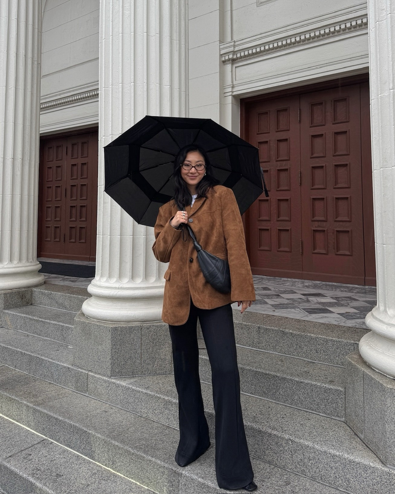 I’ll take impractical outfits in the face of an atmospheric river for 500, Alex