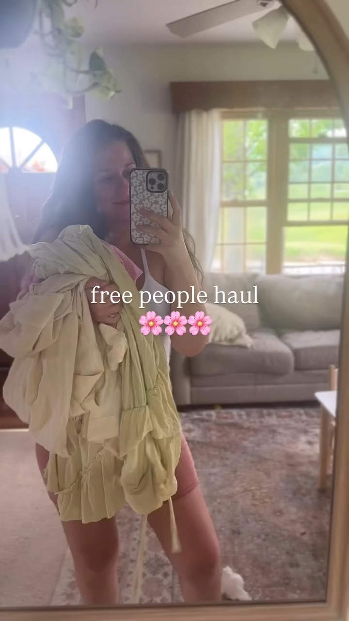 my birthday free people haul 🌻🌷 